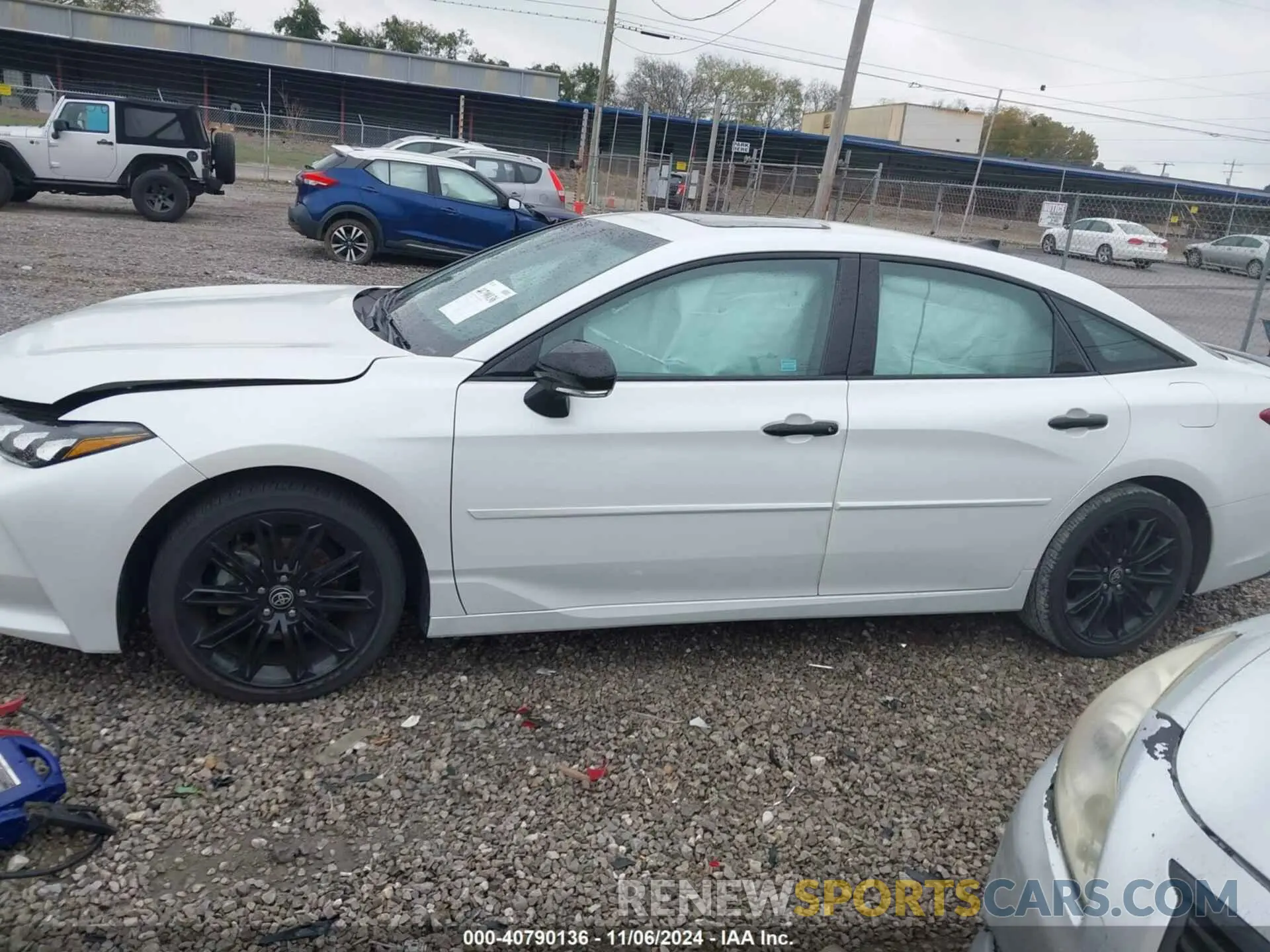 13 Photograph of a damaged car 4T1EA1AB0NU014517 TOYOTA AVALON 2022