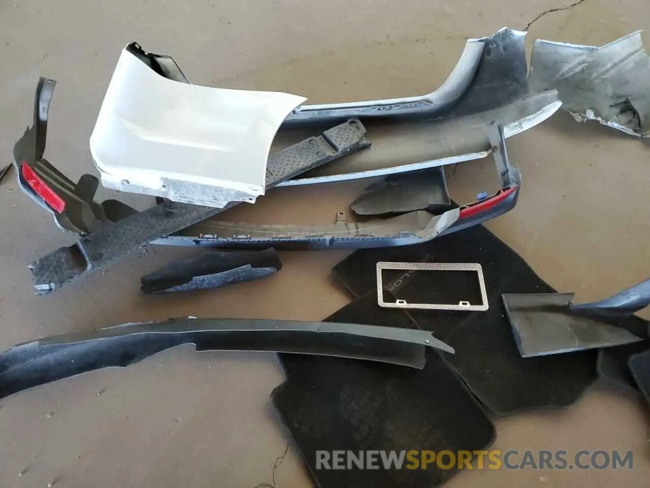 12 Photograph of a damaged car 4T1EA1AB7NU011386 TOYOTA AVALON 2022