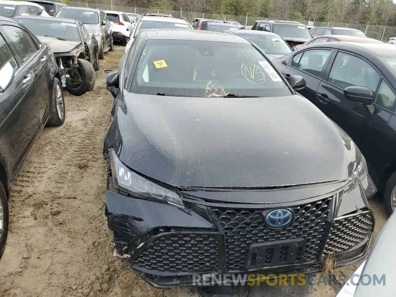 5 Photograph of a damaged car 4T1EA1AB8NU011297 TOYOTA AVALON 2022
