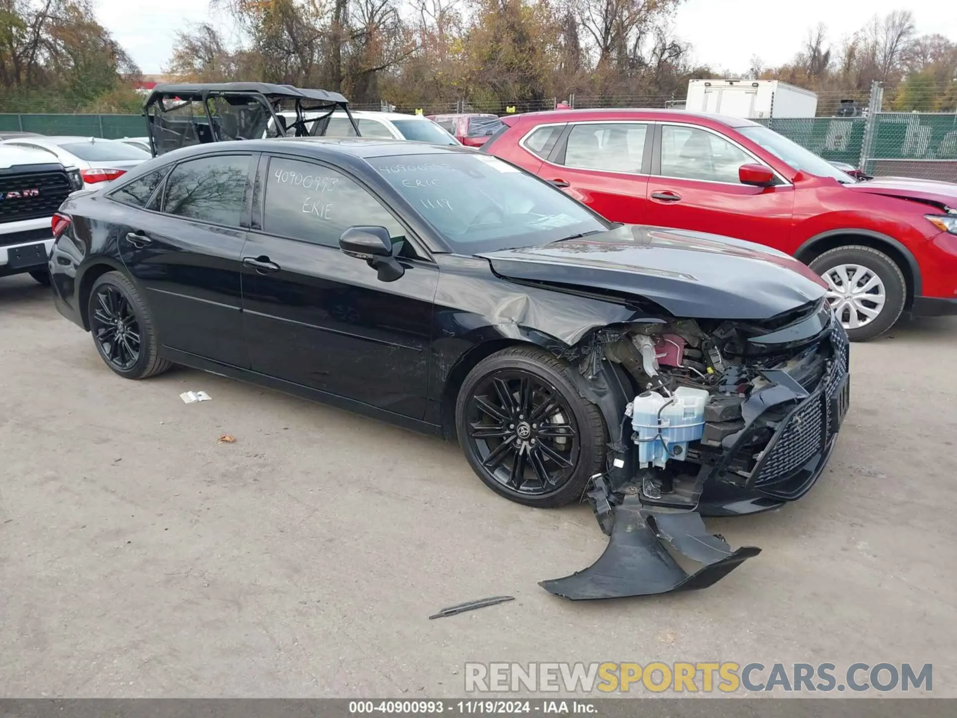 1 Photograph of a damaged car 4T1EA1AB9NU011826 TOYOTA AVALON 2022