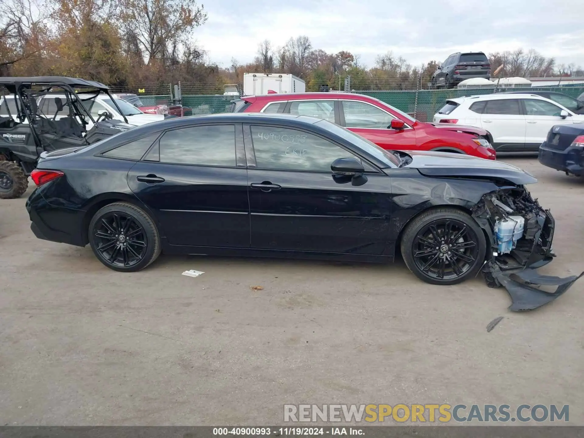 13 Photograph of a damaged car 4T1EA1AB9NU011826 TOYOTA AVALON 2022