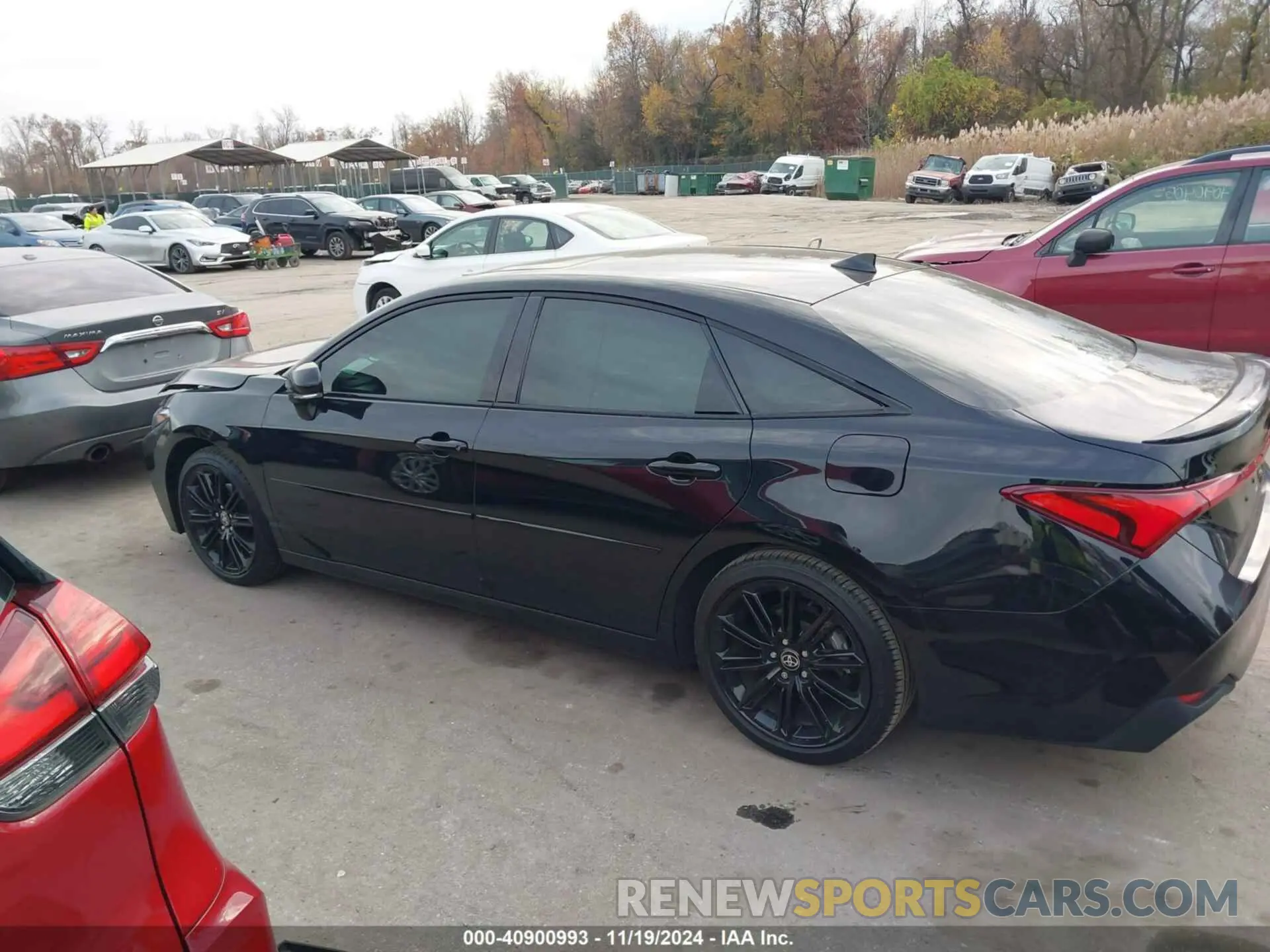 14 Photograph of a damaged car 4T1EA1AB9NU011826 TOYOTA AVALON 2022