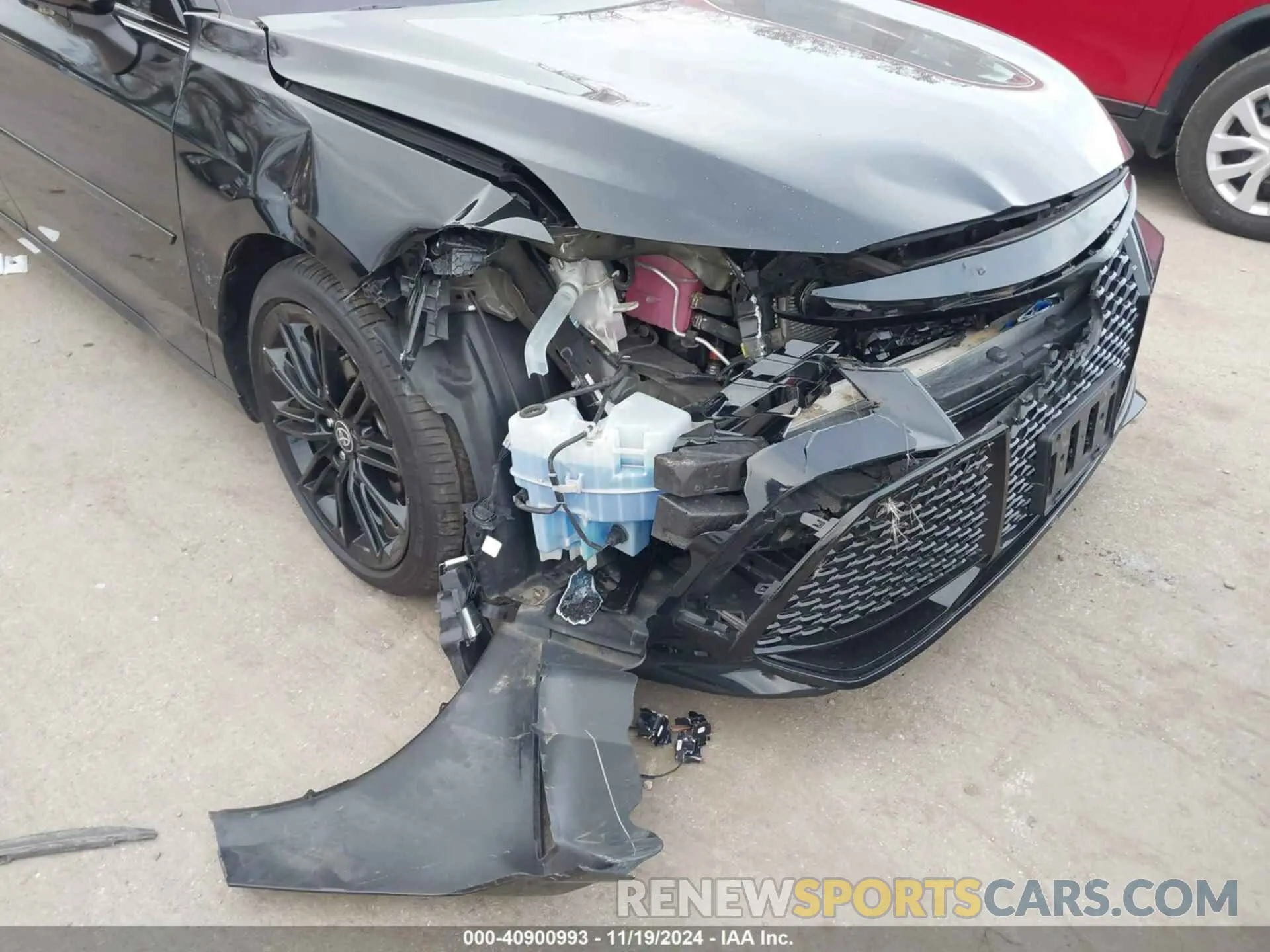6 Photograph of a damaged car 4T1EA1AB9NU011826 TOYOTA AVALON 2022