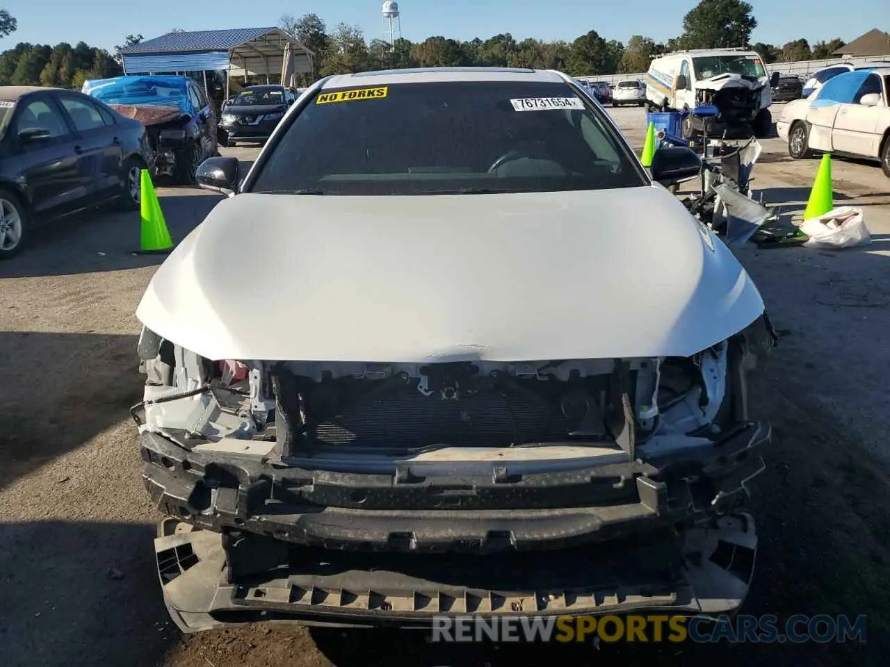 5 Photograph of a damaged car 4T1GZ1FB0NU078082 TOYOTA AVALON 2022