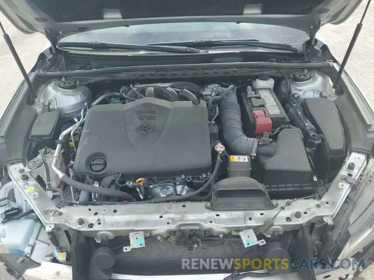11 Photograph of a damaged car 4T1GZ1FB1NU073652 TOYOTA AVALON 2022