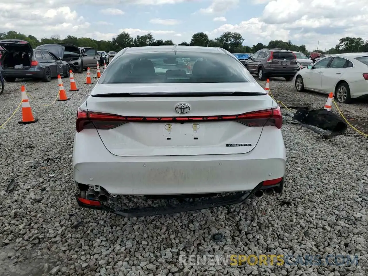 6 Photograph of a damaged car 4T1HZ1FB3NU084687 TOYOTA AVALON 2022