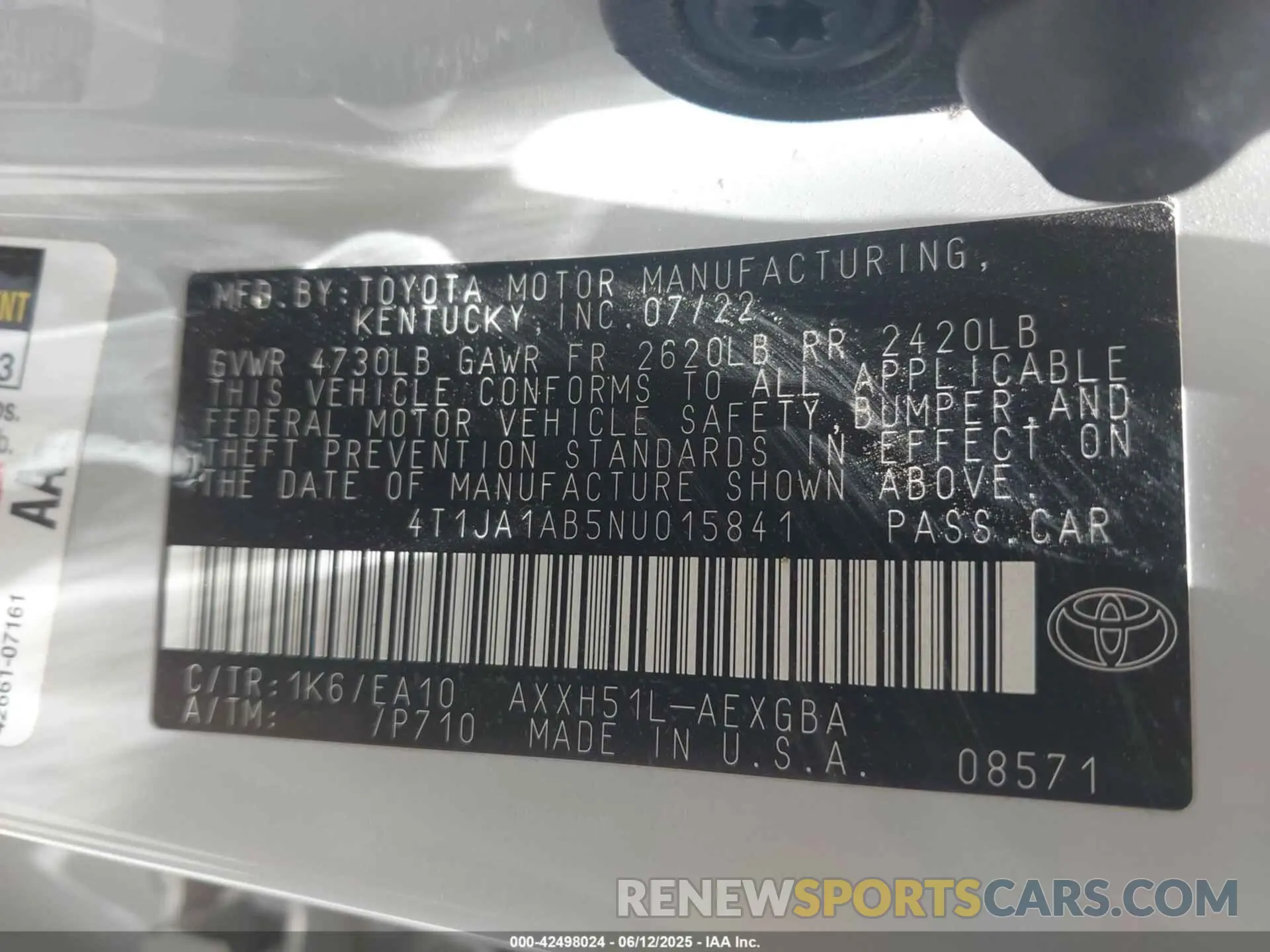 9 Photograph of a damaged car 4T1JA1AB5NU015841 TOYOTA AVALON 2022