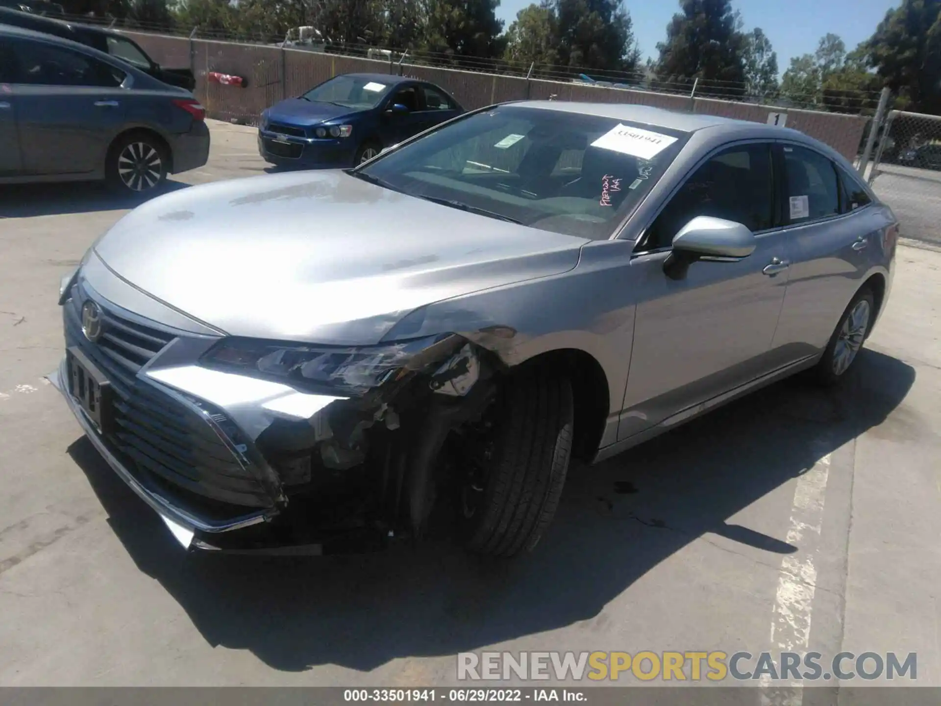 2 Photograph of a damaged car 4T1JZ1FB0NU077861 TOYOTA AVALON 2022