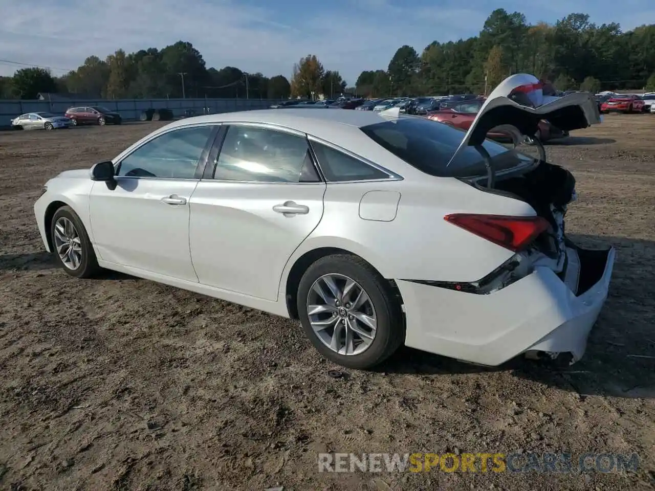 2 Photograph of a damaged car 4T1JZ1FB0NU083532 TOYOTA AVALON 2022