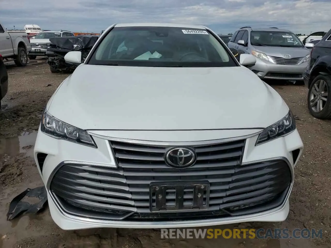 5 Photograph of a damaged car 4T1JZ1FB0NU086057 TOYOTA AVALON 2022