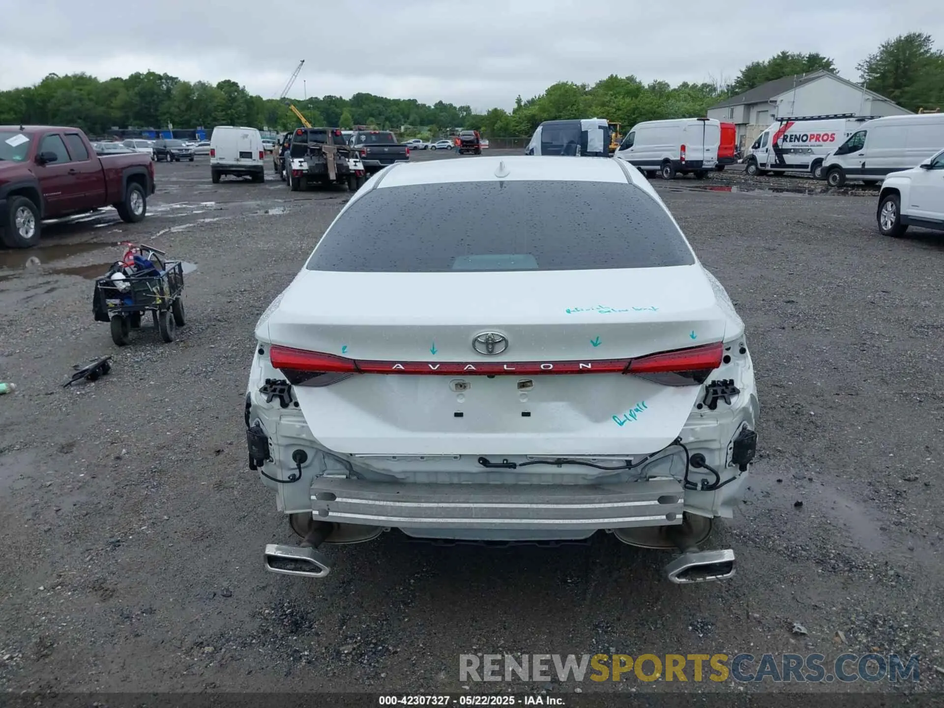 15 Photograph of a damaged car 4T1JZ1FB1NU080459 TOYOTA AVALON 2022