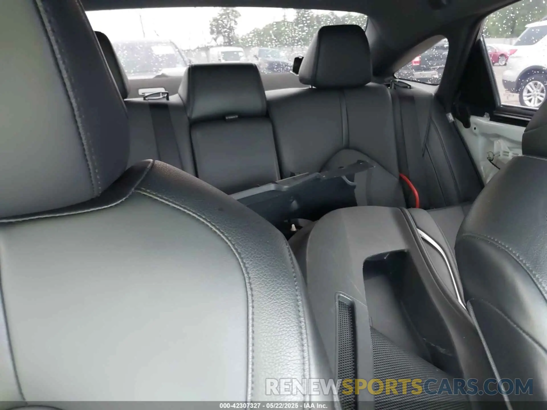 8 Photograph of a damaged car 4T1JZ1FB1NU080459 TOYOTA AVALON 2022