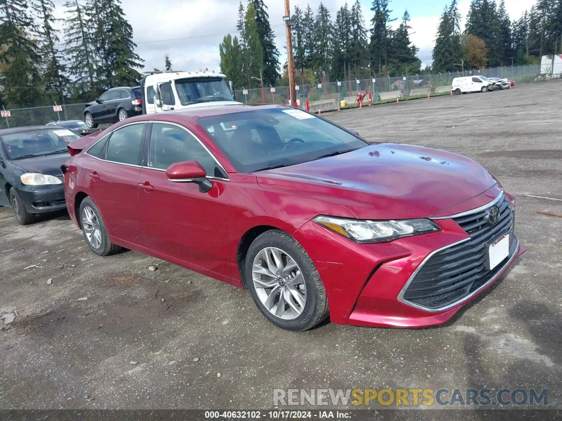 1 Photograph of a damaged car 4T1JZ1FB6NU082191 TOYOTA AVALON 2022