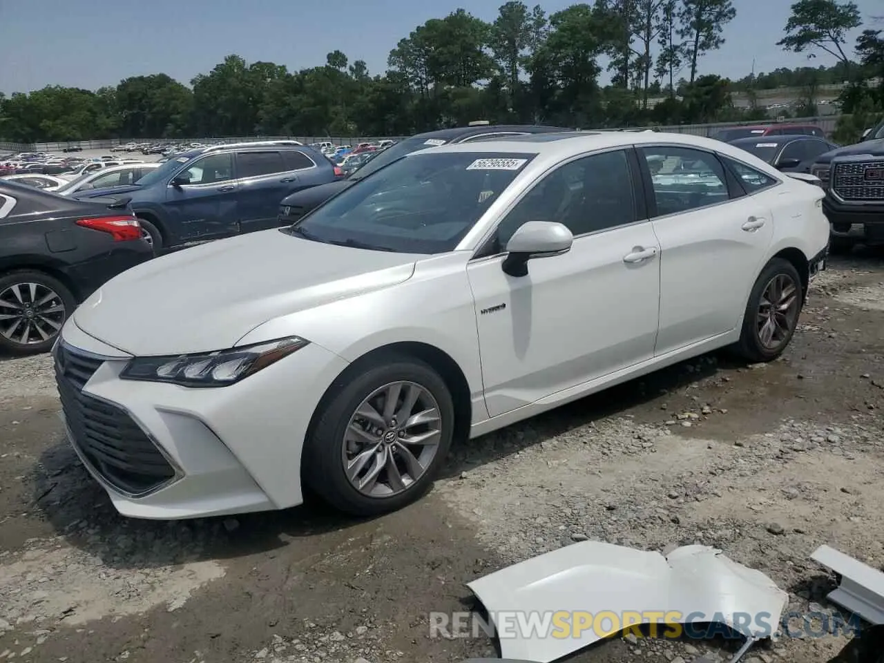 1 Photograph of a damaged car 4T1B21FB2KU011171 TOYOTA AVALON 2024