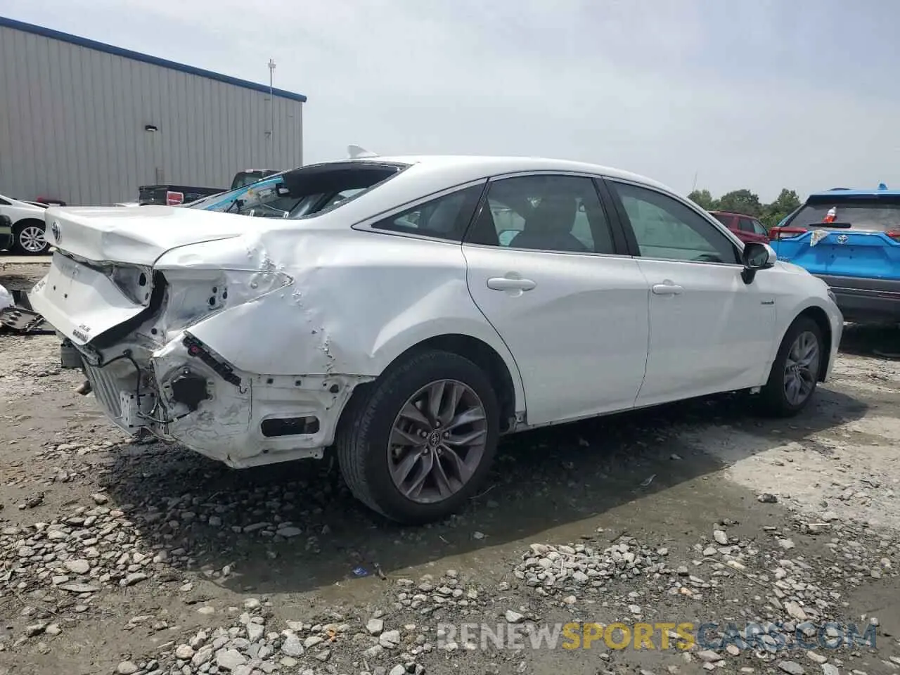 3 Photograph of a damaged car 4T1B21FB2KU011171 TOYOTA AVALON 2024