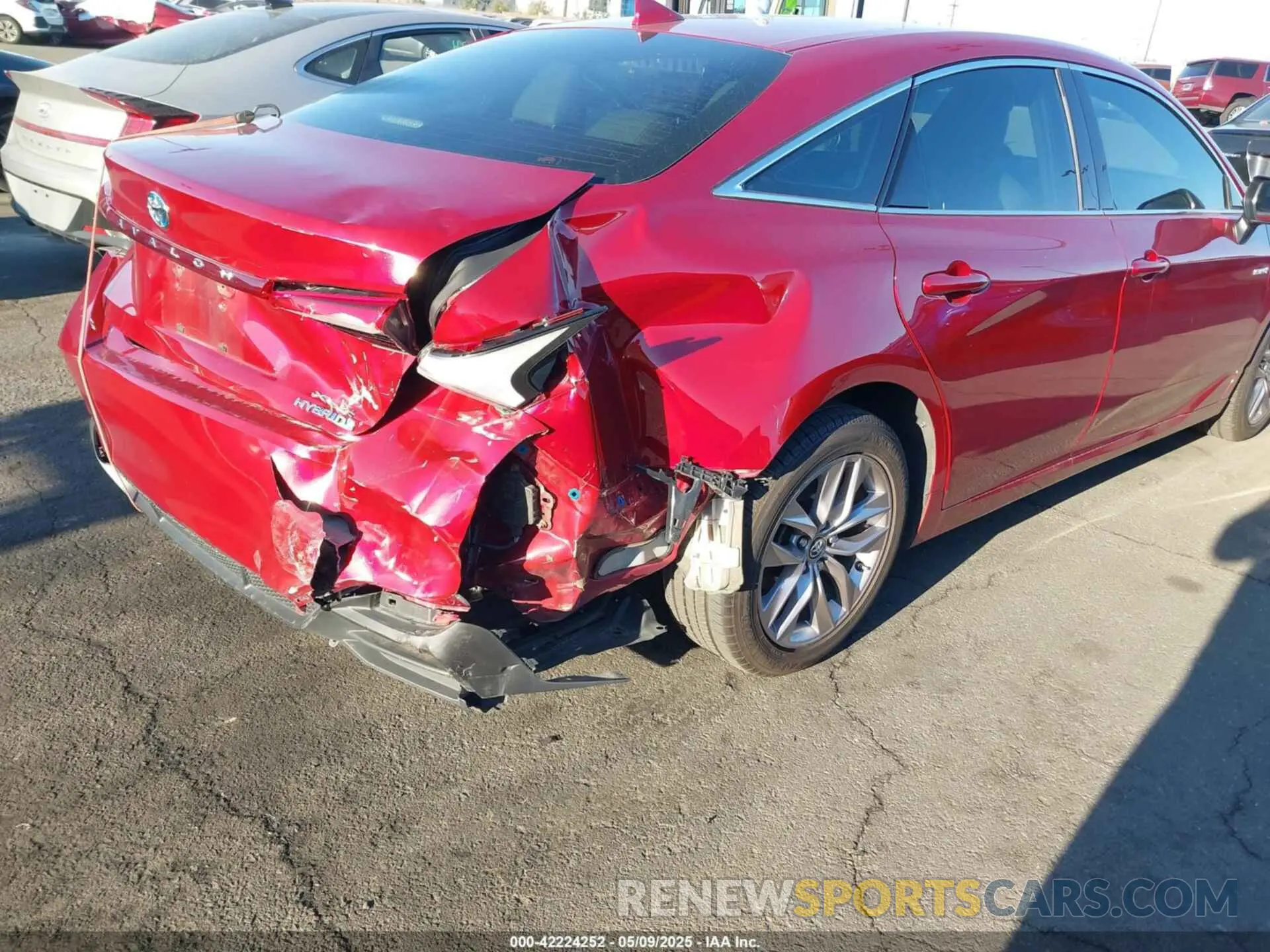 6 Photograph of a damaged car 4T1B21FB1KU004289 TOYOTA AVALON HYBRID 2019
