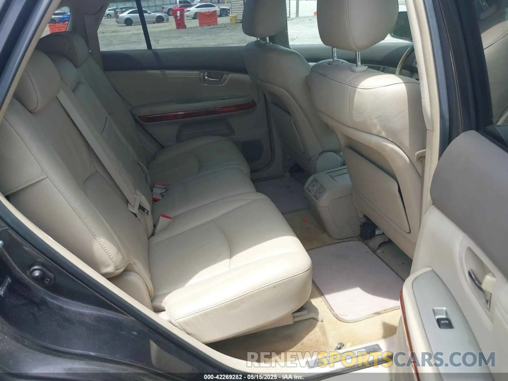 8 Photograph of a damaged car 4T1B21FB4KU003380 TOYOTA AVALON HYBRID 2019