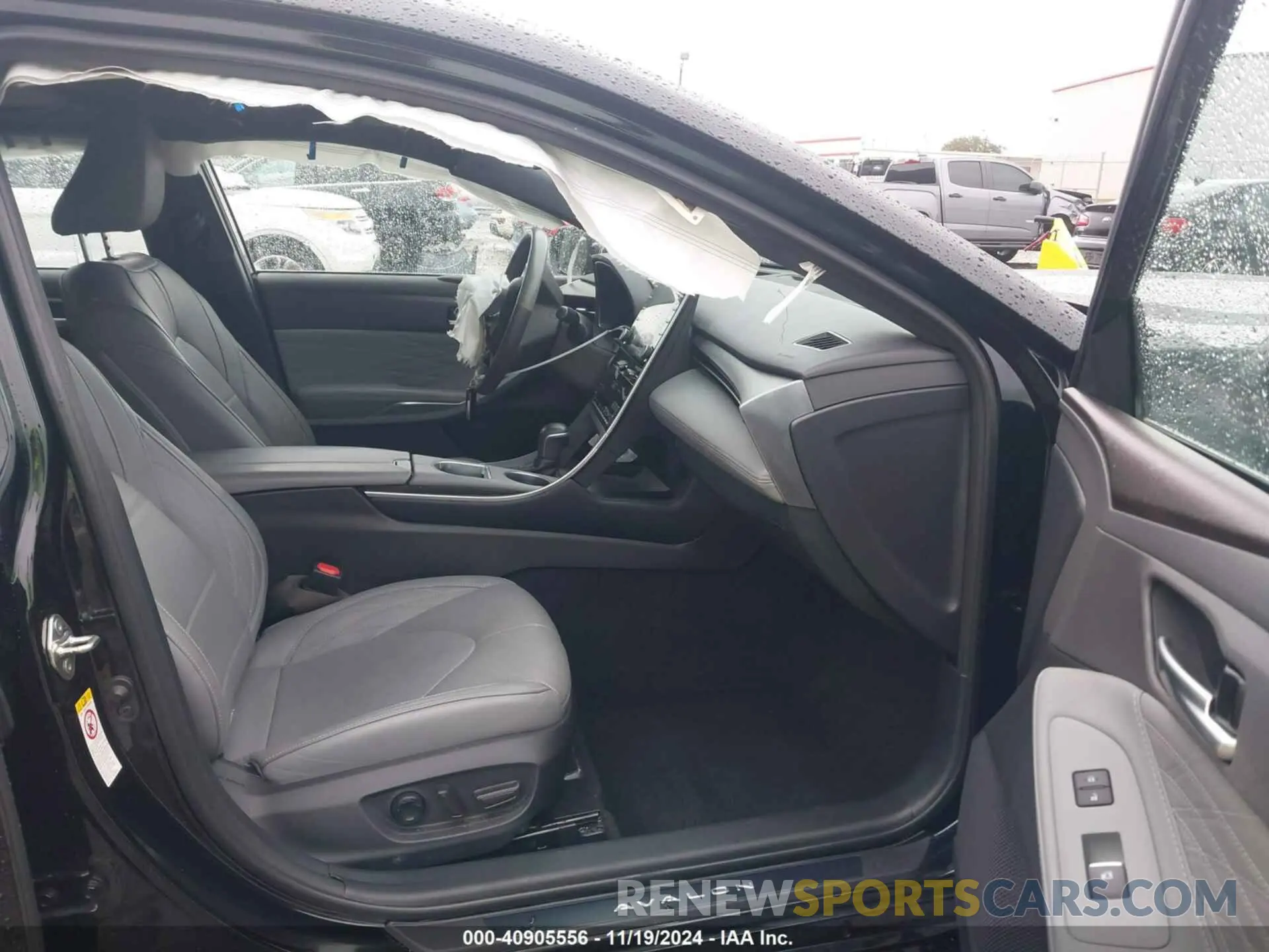 5 Photograph of a damaged car 4T1B21FB7KU003499 TOYOTA AVALON HYBRID 2019