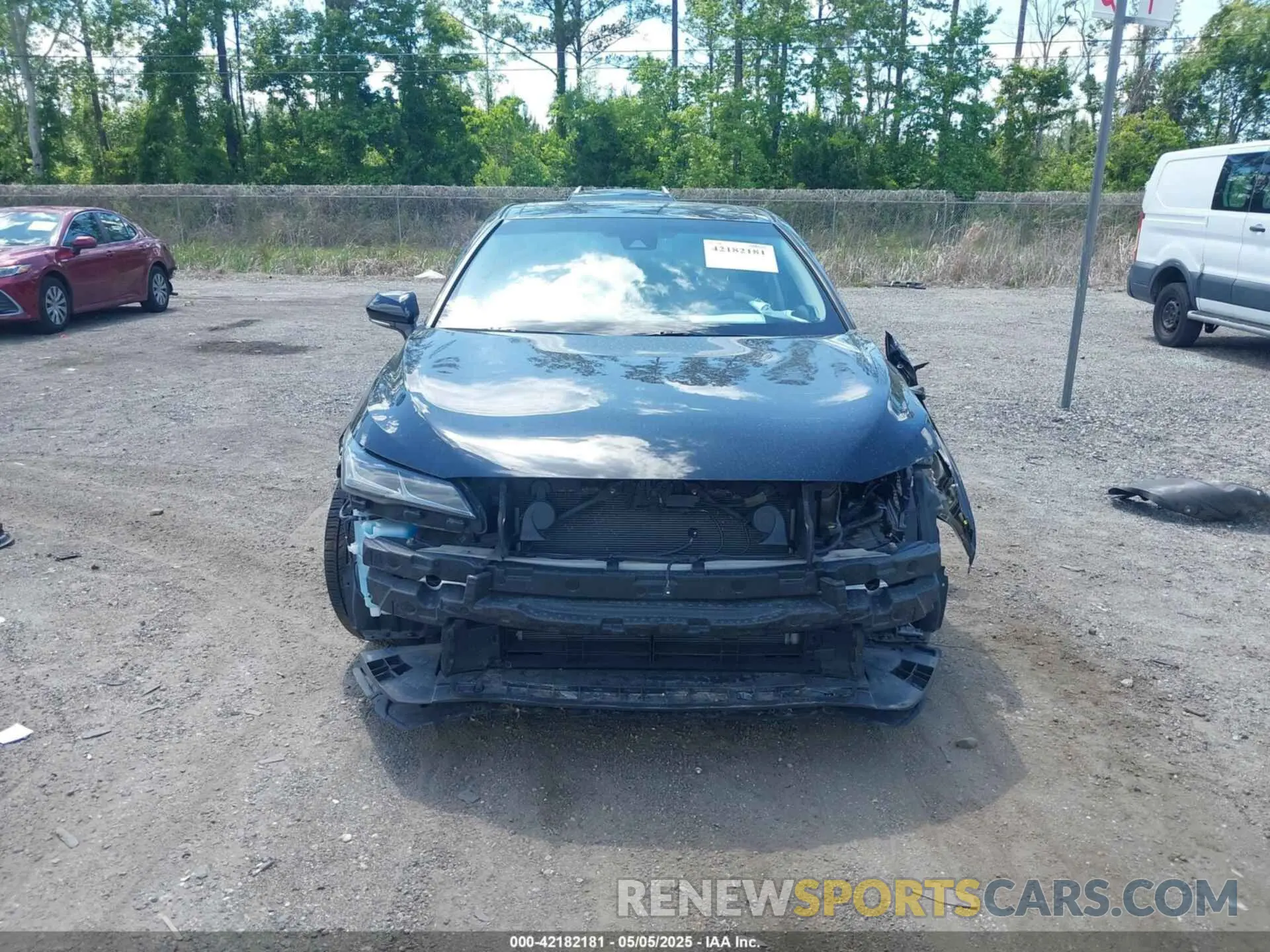 12 Photograph of a damaged car 4T1D21FB4LU019914 TOYOTA AVALON HYBRID 2020
