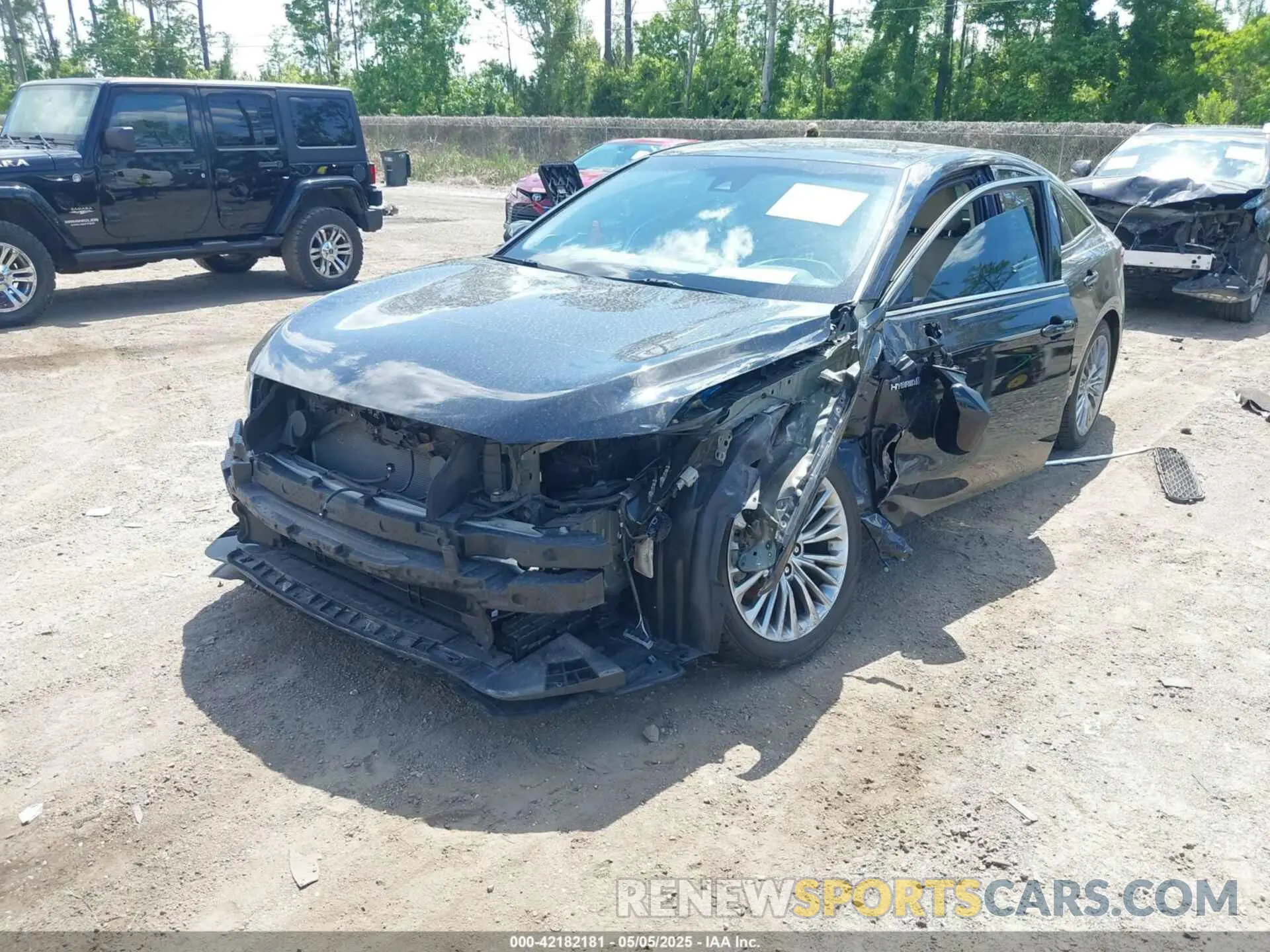 6 Photograph of a damaged car 4T1D21FB4LU019914 TOYOTA AVALON HYBRID 2020