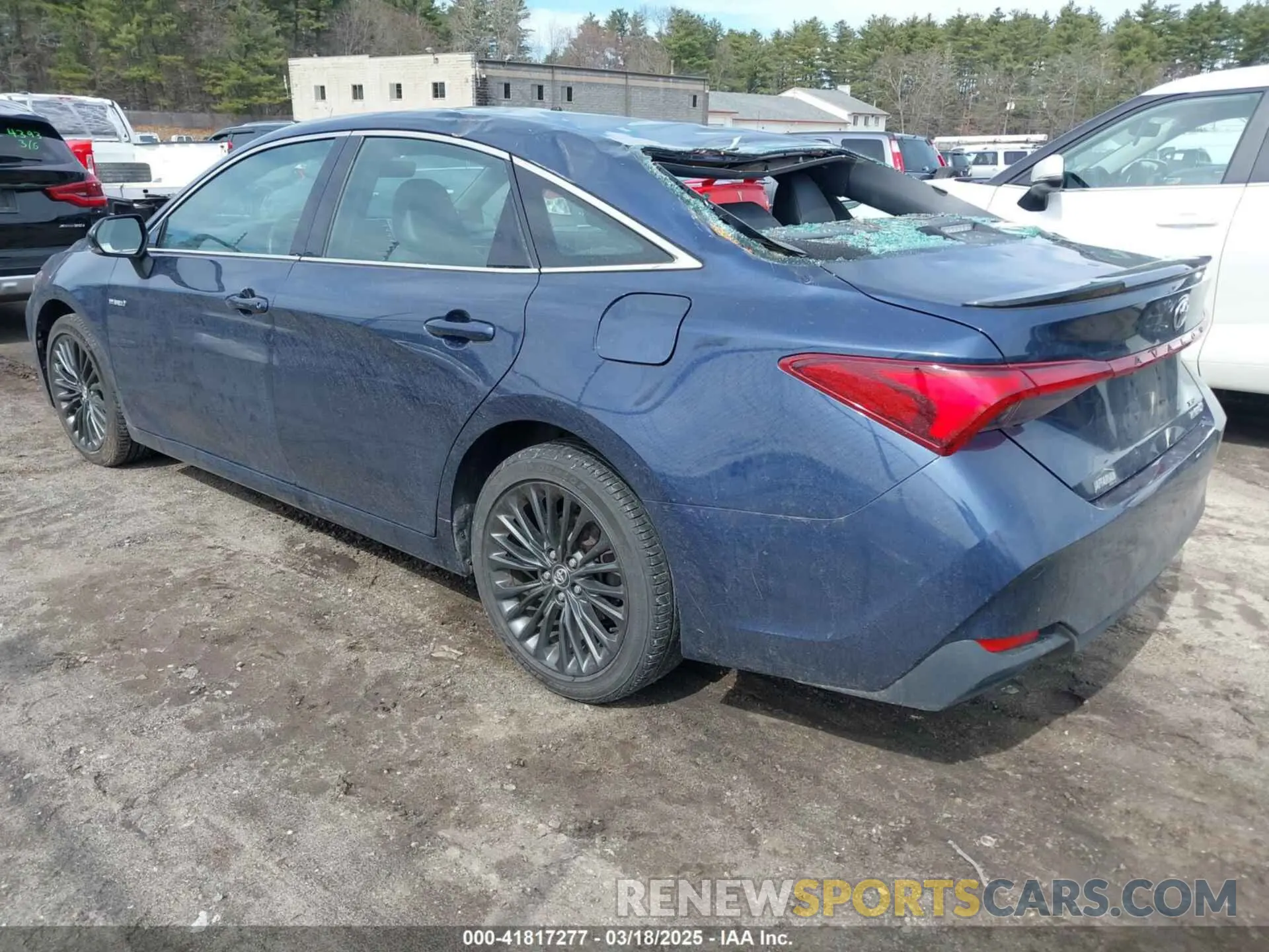 3 Photograph of a damaged car 4T1E21FB0LU014522 TOYOTA AVALON HYBRID 2020