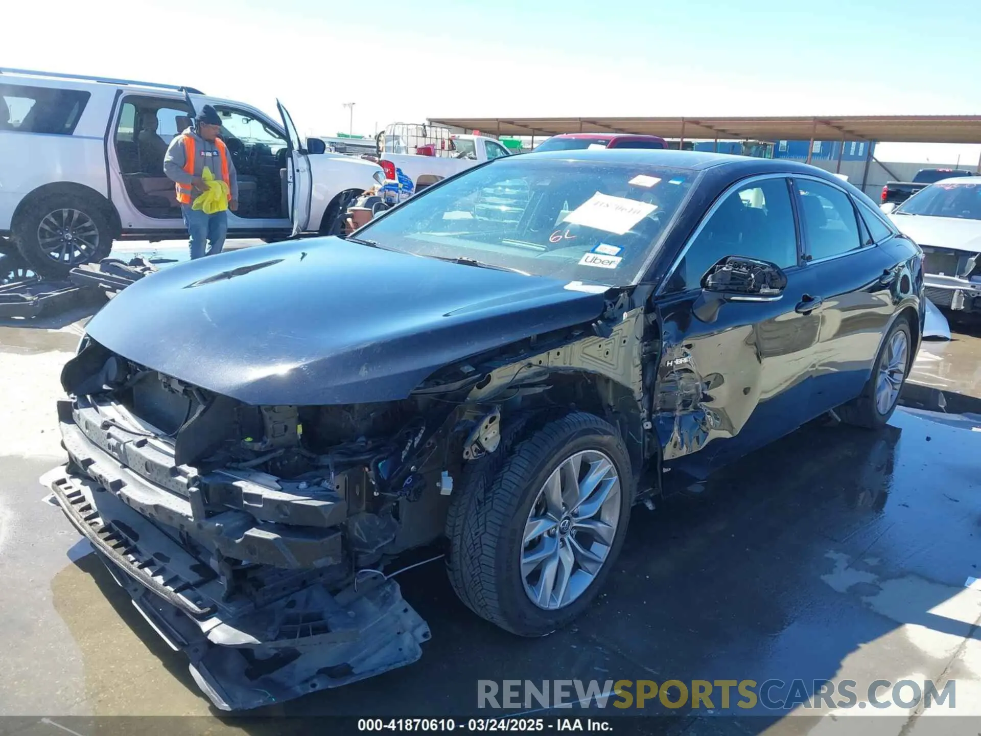 2 Photograph of a damaged car 4T1J21FB8LU016002 TOYOTA AVALON HYBRID 2020