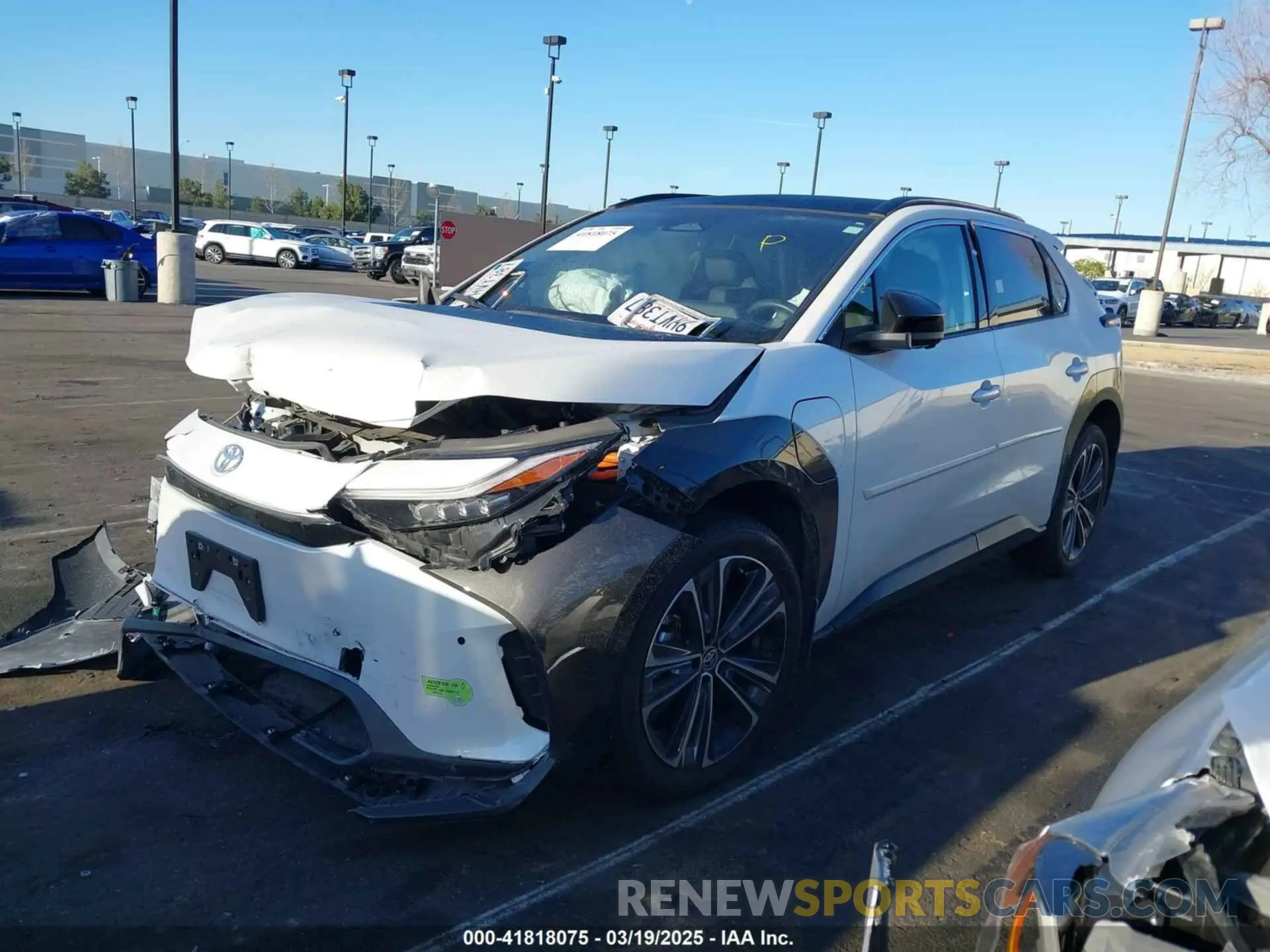 14 Photograph of a damaged car JTMAAAAA3PA016065 TOYOTA BZ4X 2023