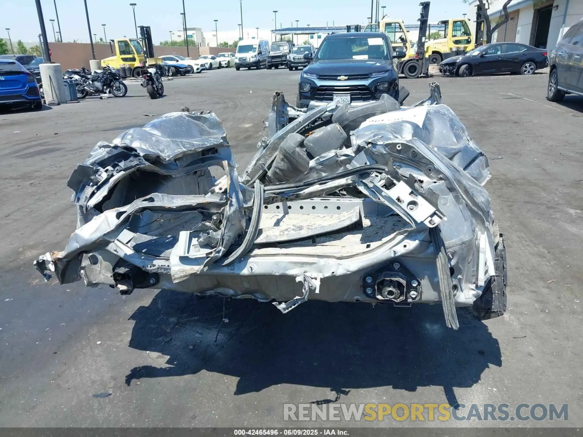 15 Photograph of a damaged car JTMABACA6RA084082 TOYOTA BZ4X 2024