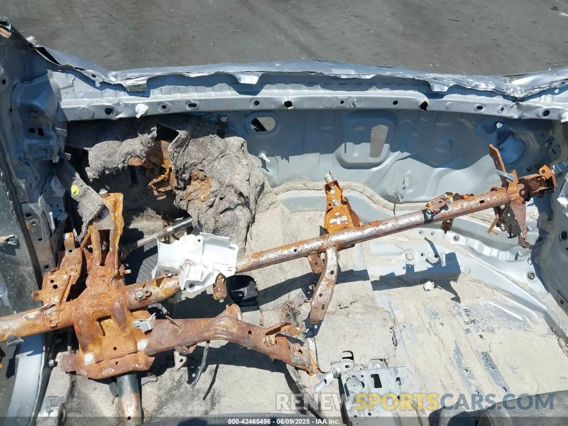 17 Photograph of a damaged car JTMABACA6RA084082 TOYOTA BZ4X 2024