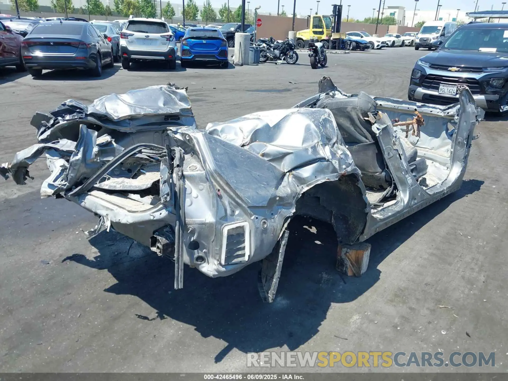 4 Photograph of a damaged car JTMABACA6RA084082 TOYOTA BZ4X 2024