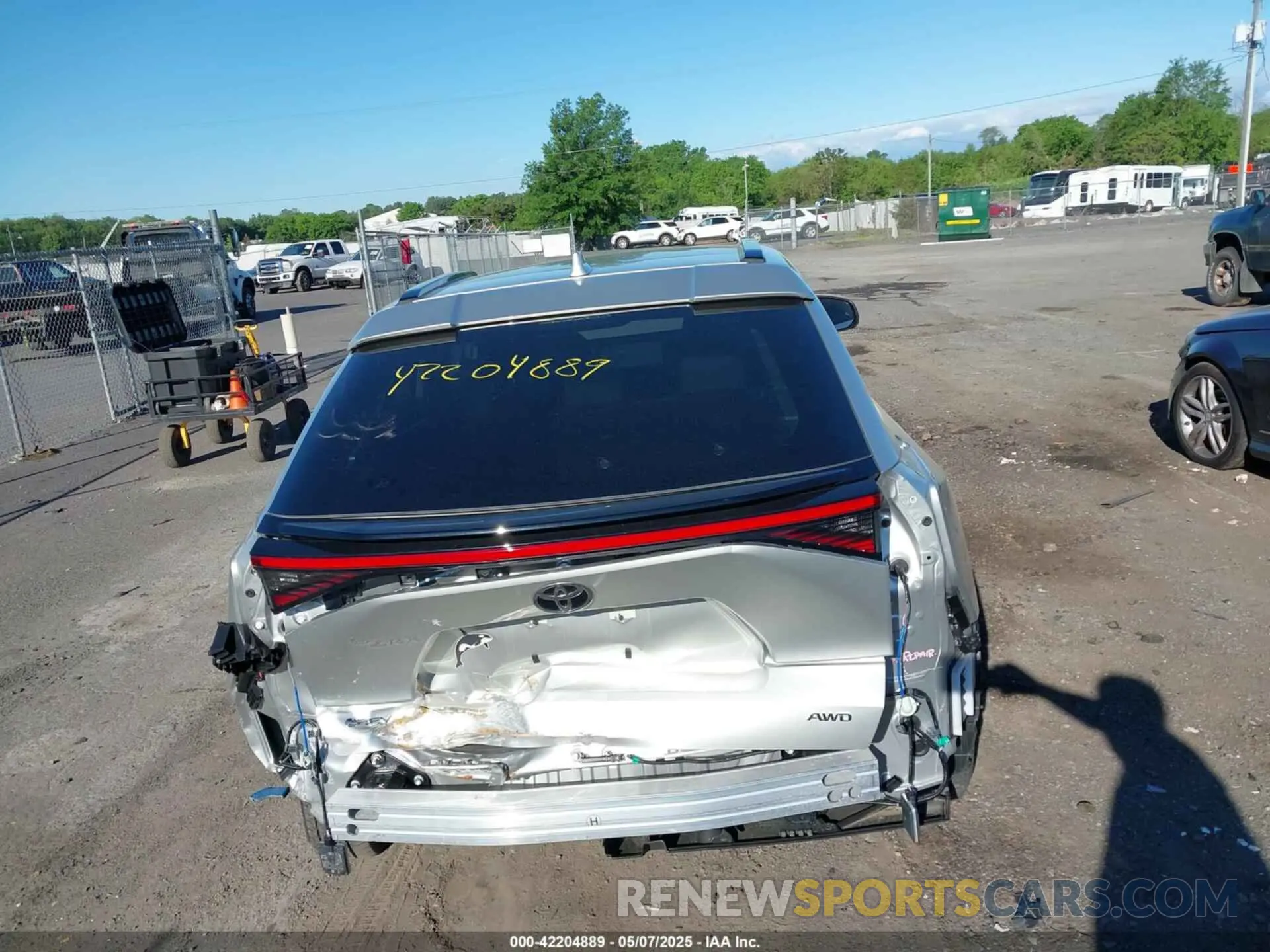 17 Photograph of a damaged car JTMABACA9RA055918 TOYOTA BZ4X 2024
