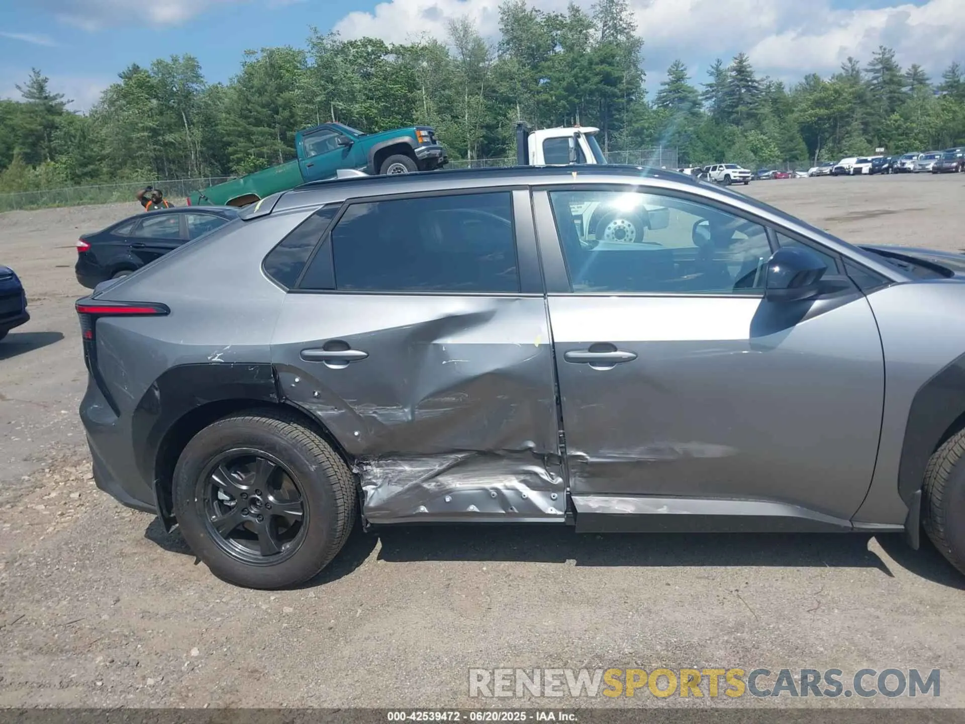 6 Photograph of a damaged car JTMABACA2SA093402 TOYOTA BZ4X 2025