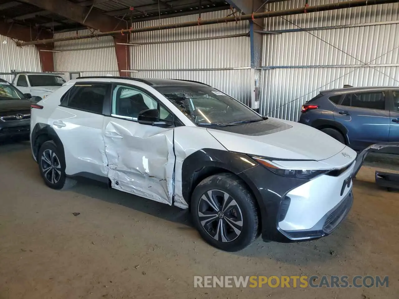 4 Photograph of a damaged car JTMAAAAA5PA026872 TOYOTA BZ4X XLE 2023