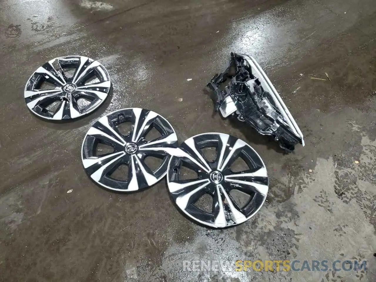 13 Photograph of a damaged car JTMABACA5PA023089 TOYOTA BZ4X XLE 2023