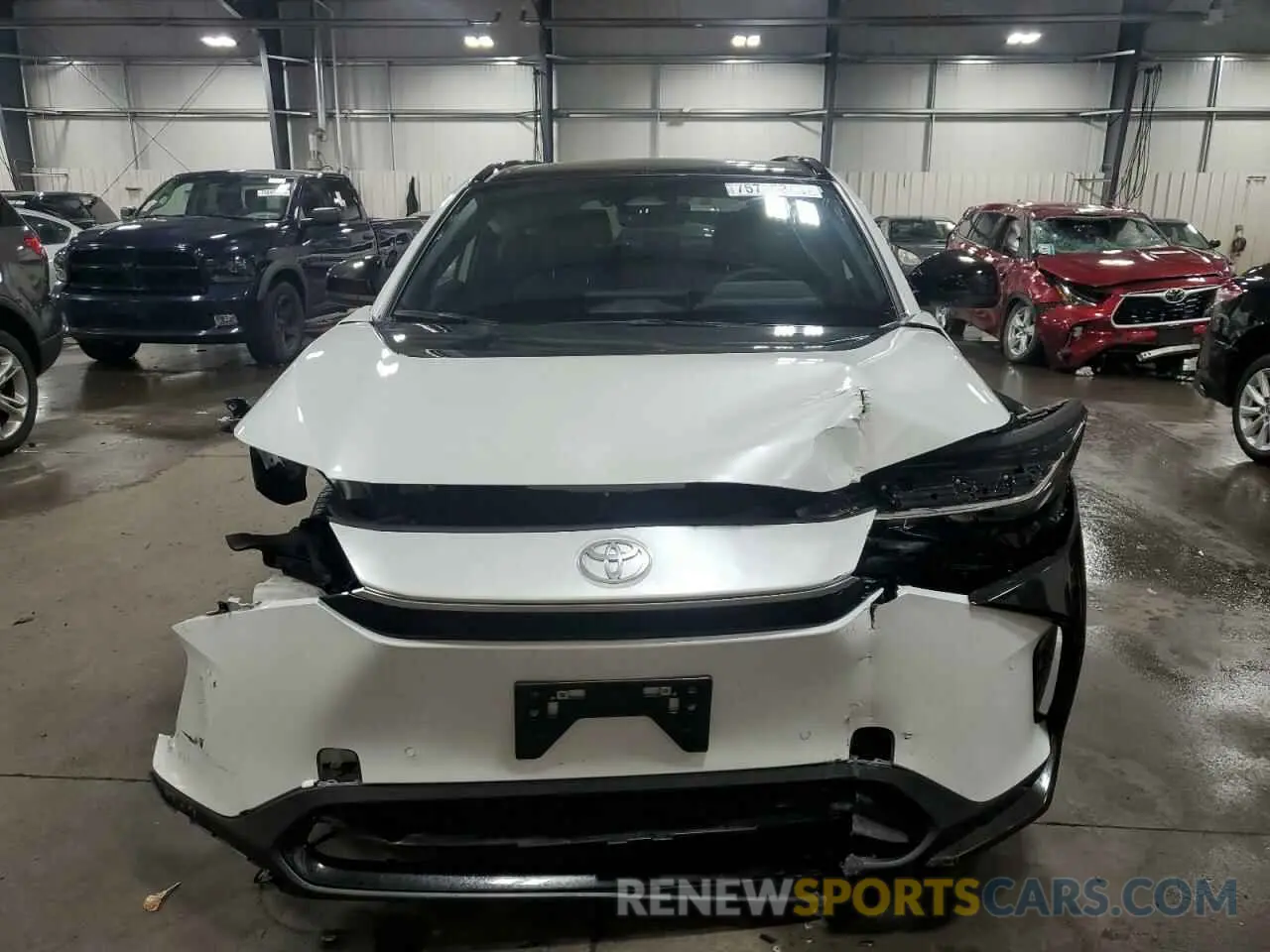 5 Photograph of a damaged car JTMABACA5PA023089 TOYOTA BZ4X XLE 2023