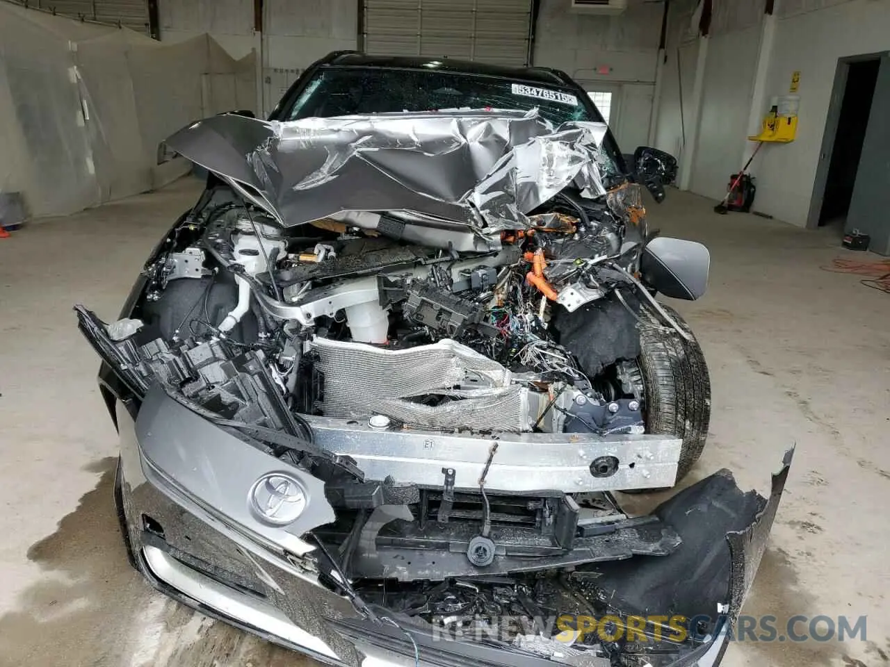 5 Photograph of a damaged car JTMAAAAA1RA046054 TOYOTA BZ4X XLE 2024