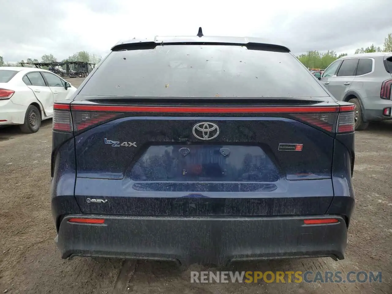6 Photograph of a damaged car JTMAAAAA4RA046775 TOYOTA BZ4X XLE 2024