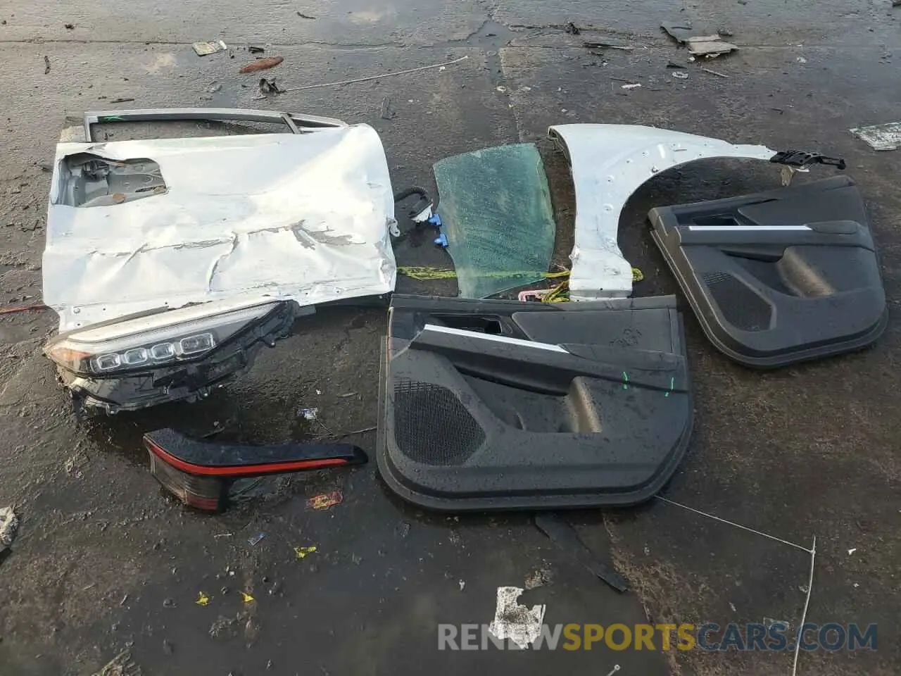 13 Photograph of a damaged car JTMABACA5RA072490 TOYOTA BZ4X XLE 2024