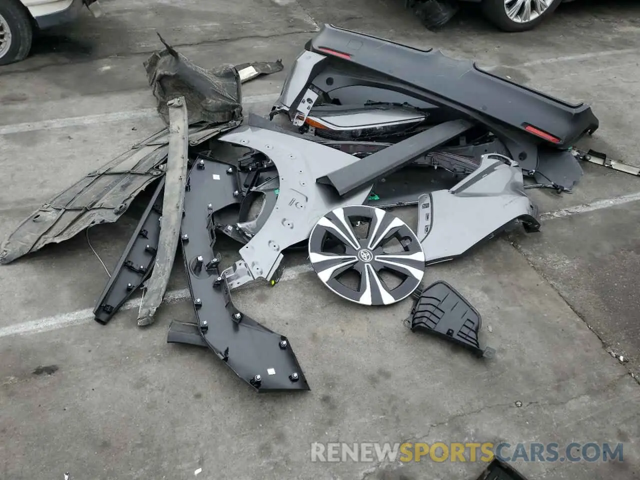 13 Photograph of a damaged car JTMABACA5RA090083 TOYOTA BZ4X XLE 2024