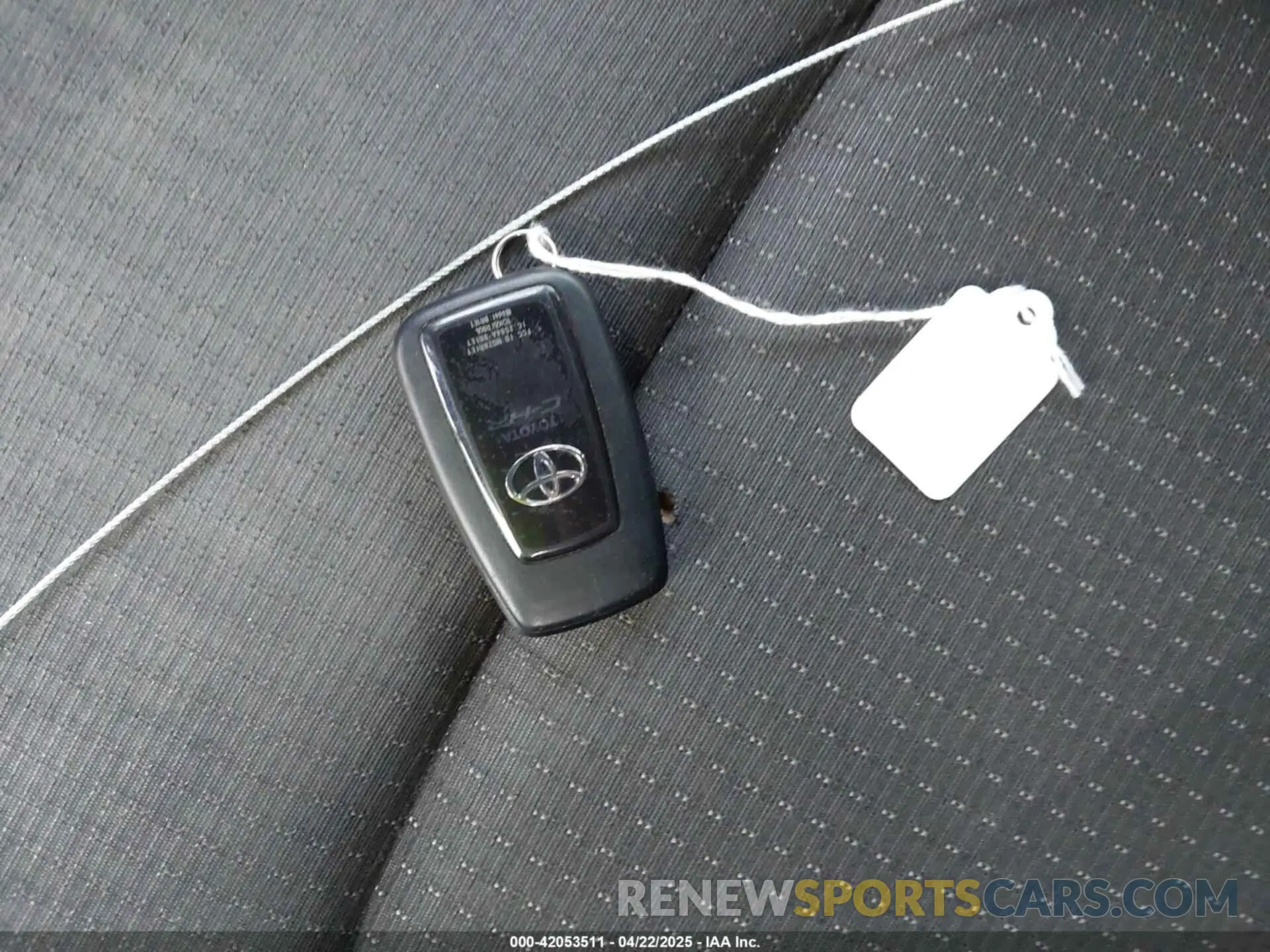 11 Photograph of a damaged car JTNKHMBX0K1013522 TOYOTA C-HR 2019