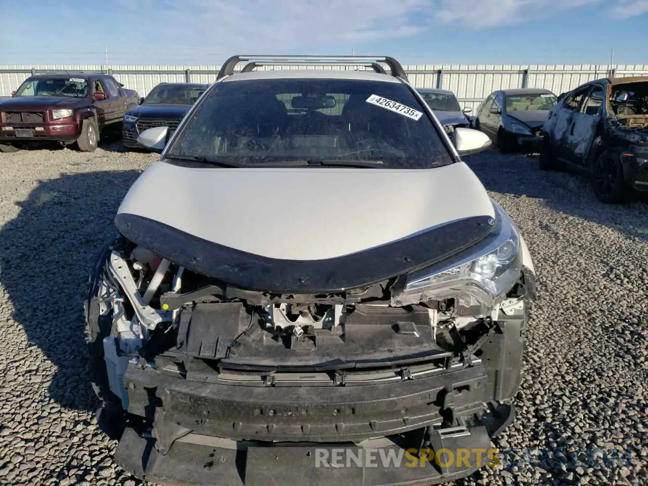 5 Photograph of a damaged car JTNKHMBX0K1014640 TOYOTA C-HR 2019