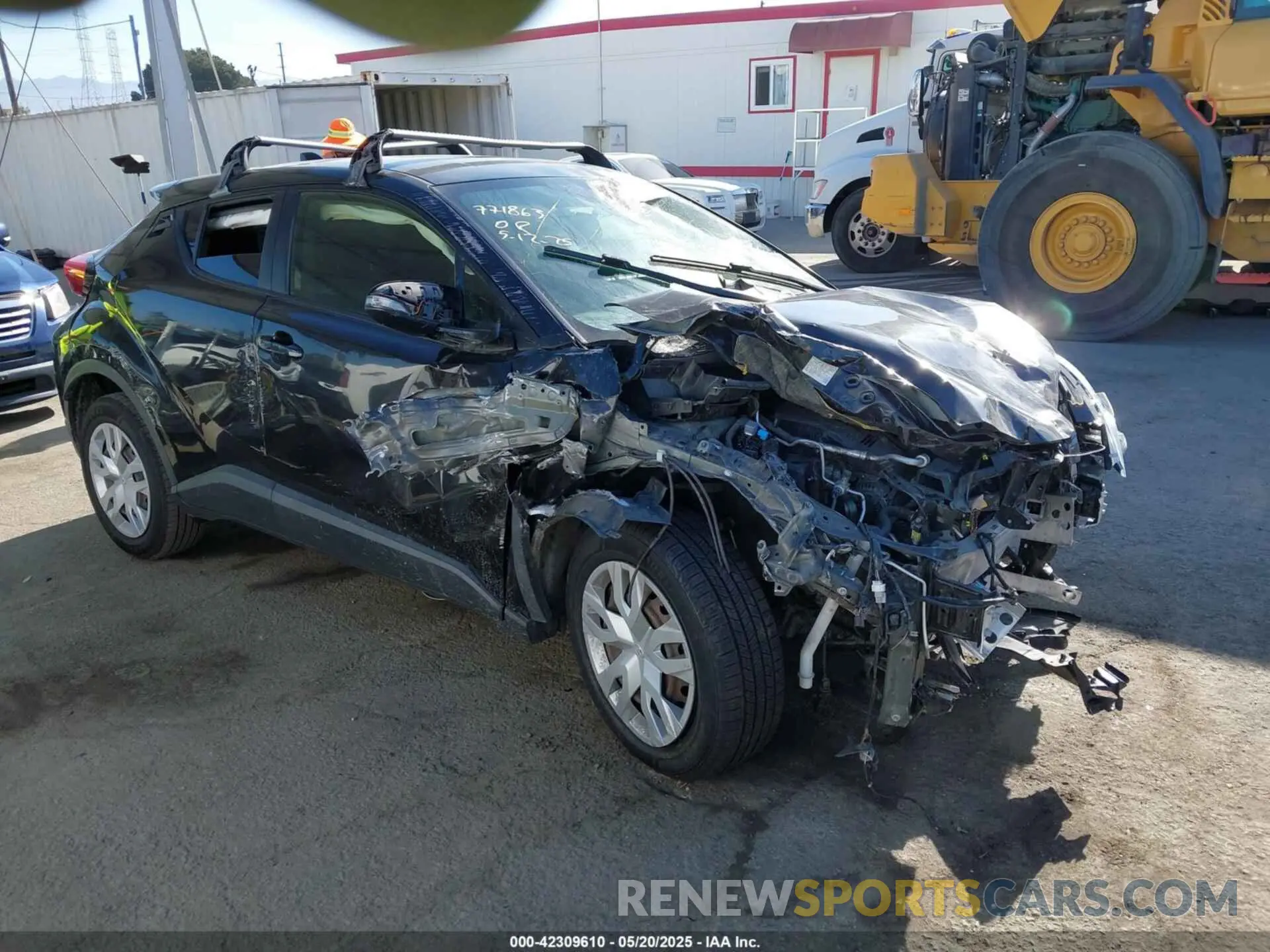 1 Photograph of a damaged car JTNKHMBX0K1016727 TOYOTA C-HR 2019