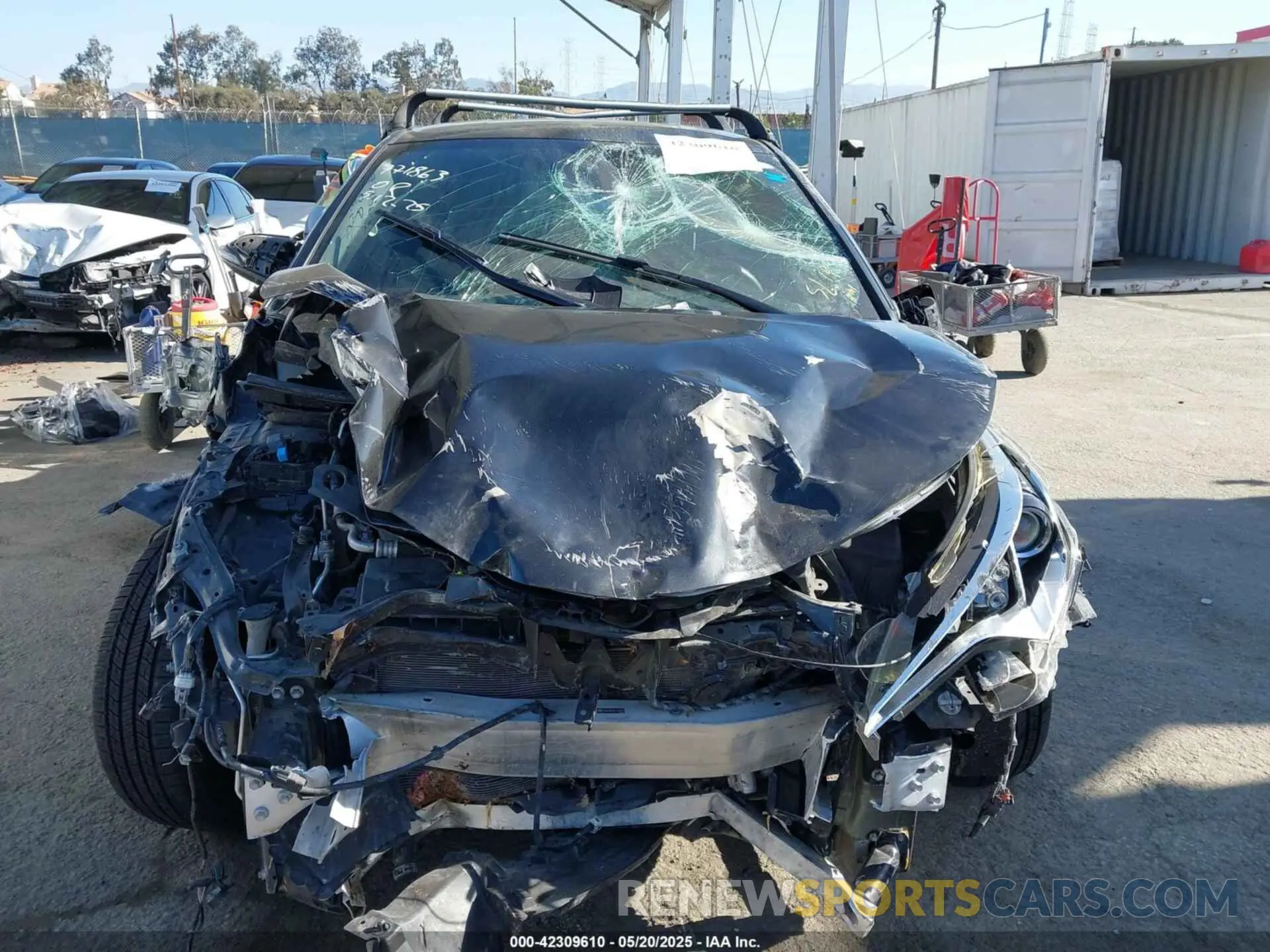 11 Photograph of a damaged car JTNKHMBX0K1016727 TOYOTA C-HR 2019
