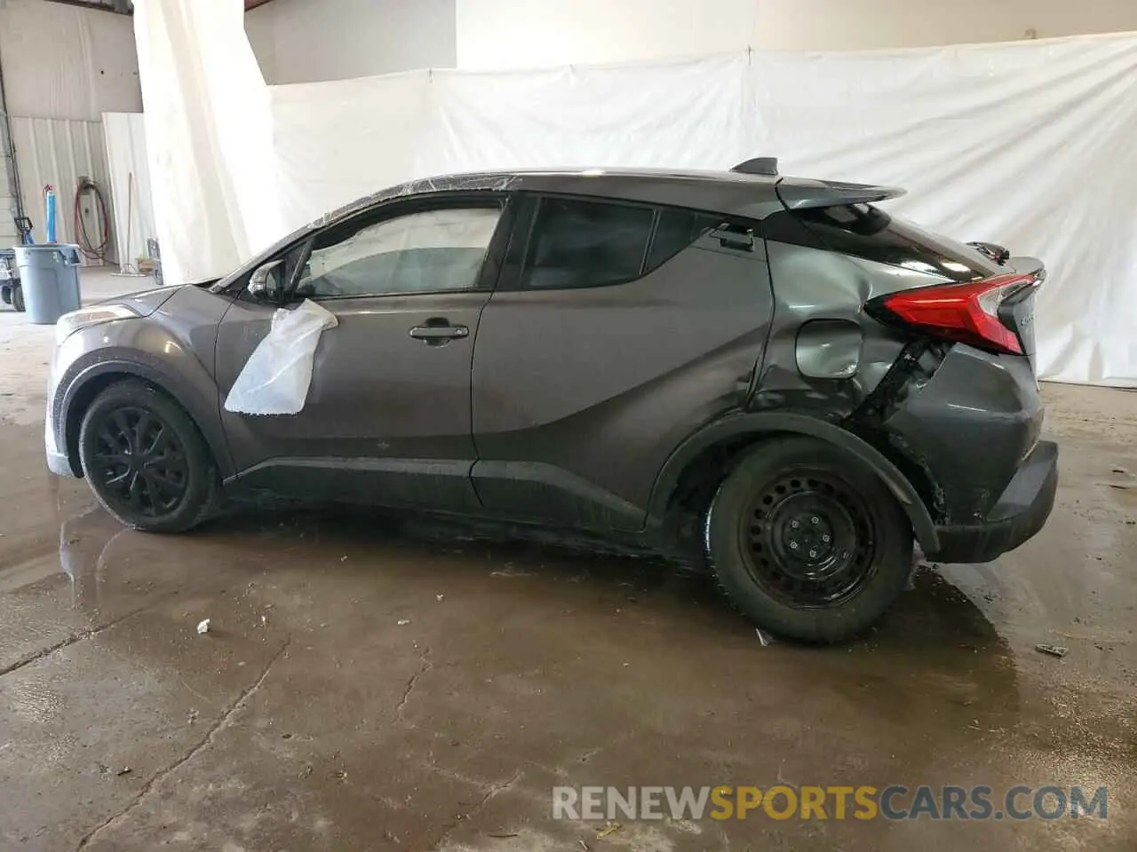 2 Photograph of a damaged car JTNKHMBX0K1025833 TOYOTA C-HR 2019
