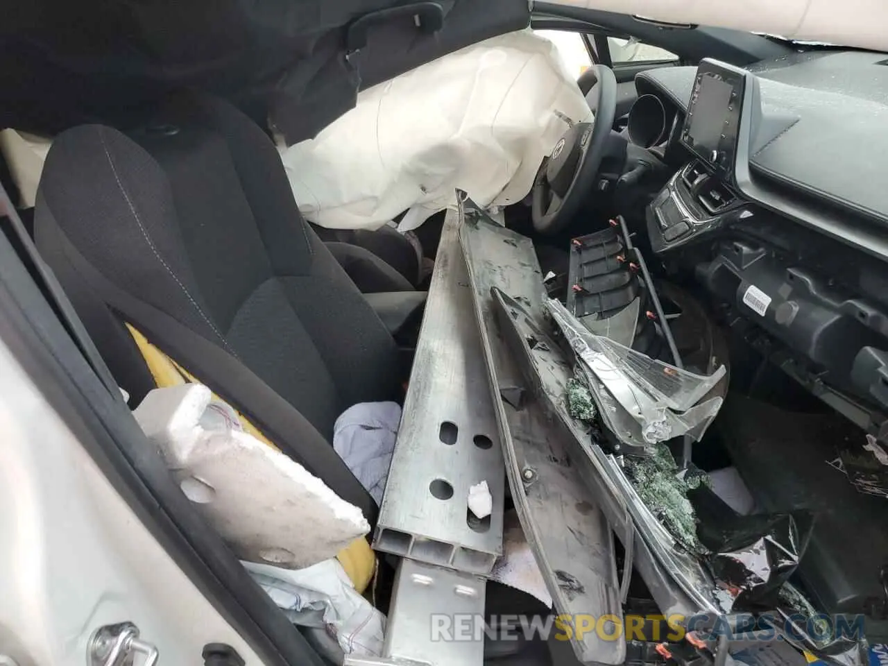 7 Photograph of a damaged car JTNKHMBX0K1032619 TOYOTA C-HR 2019