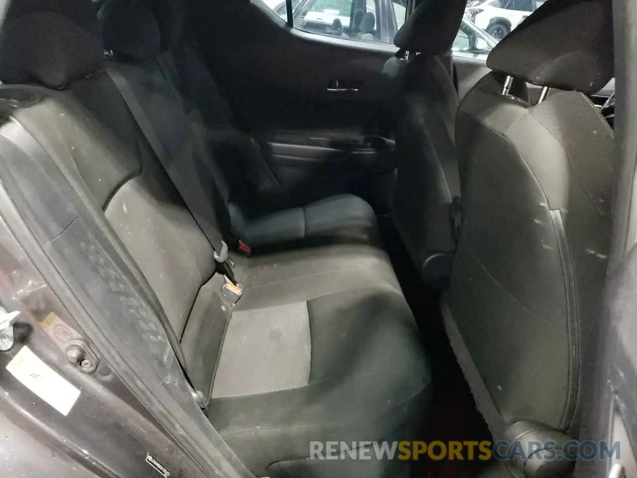 11 Photograph of a damaged car JTNKHMBX0K1035603 TOYOTA C-HR 2019