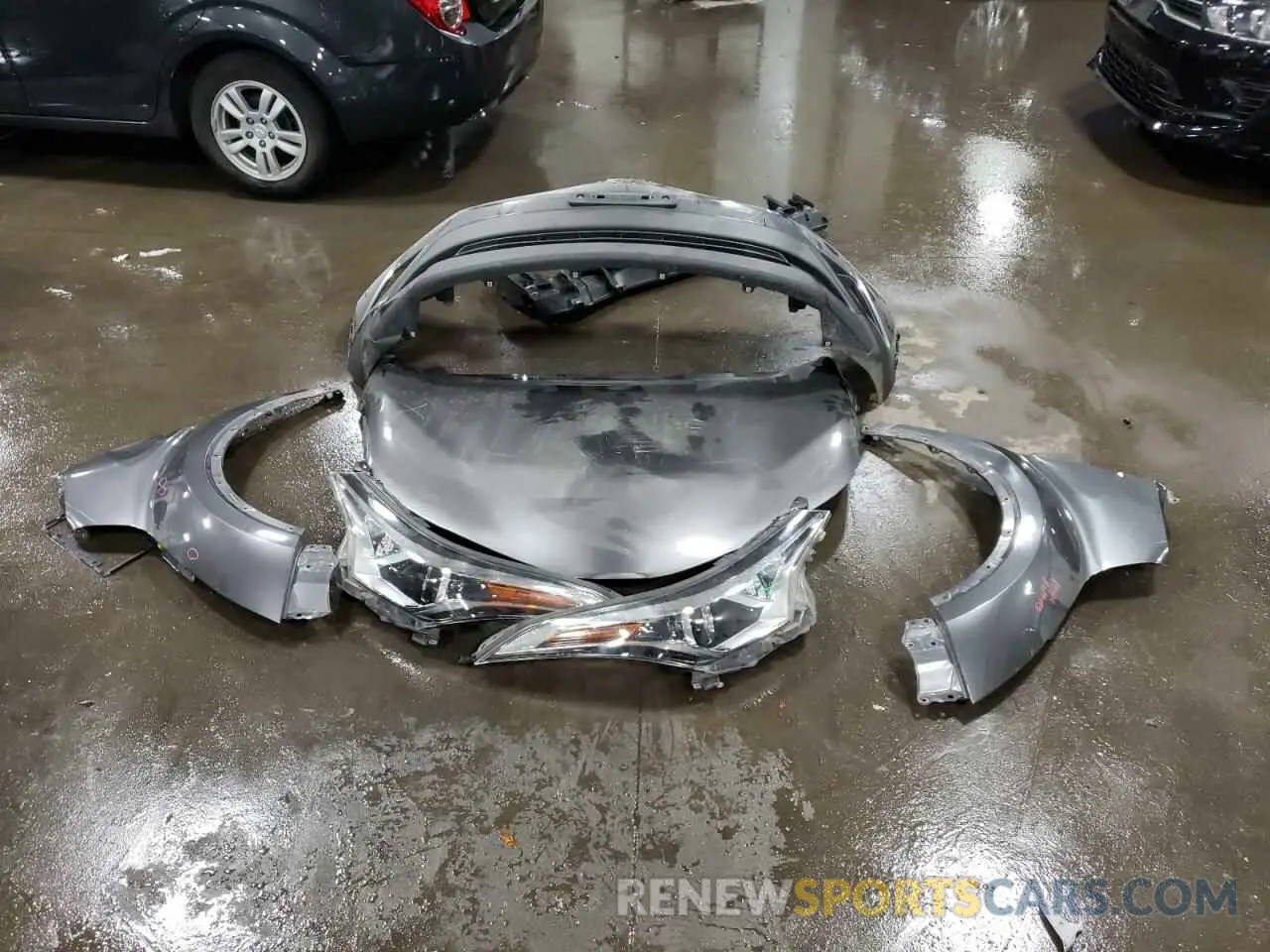 13 Photograph of a damaged car JTNKHMBX0K1035603 TOYOTA C-HR 2019