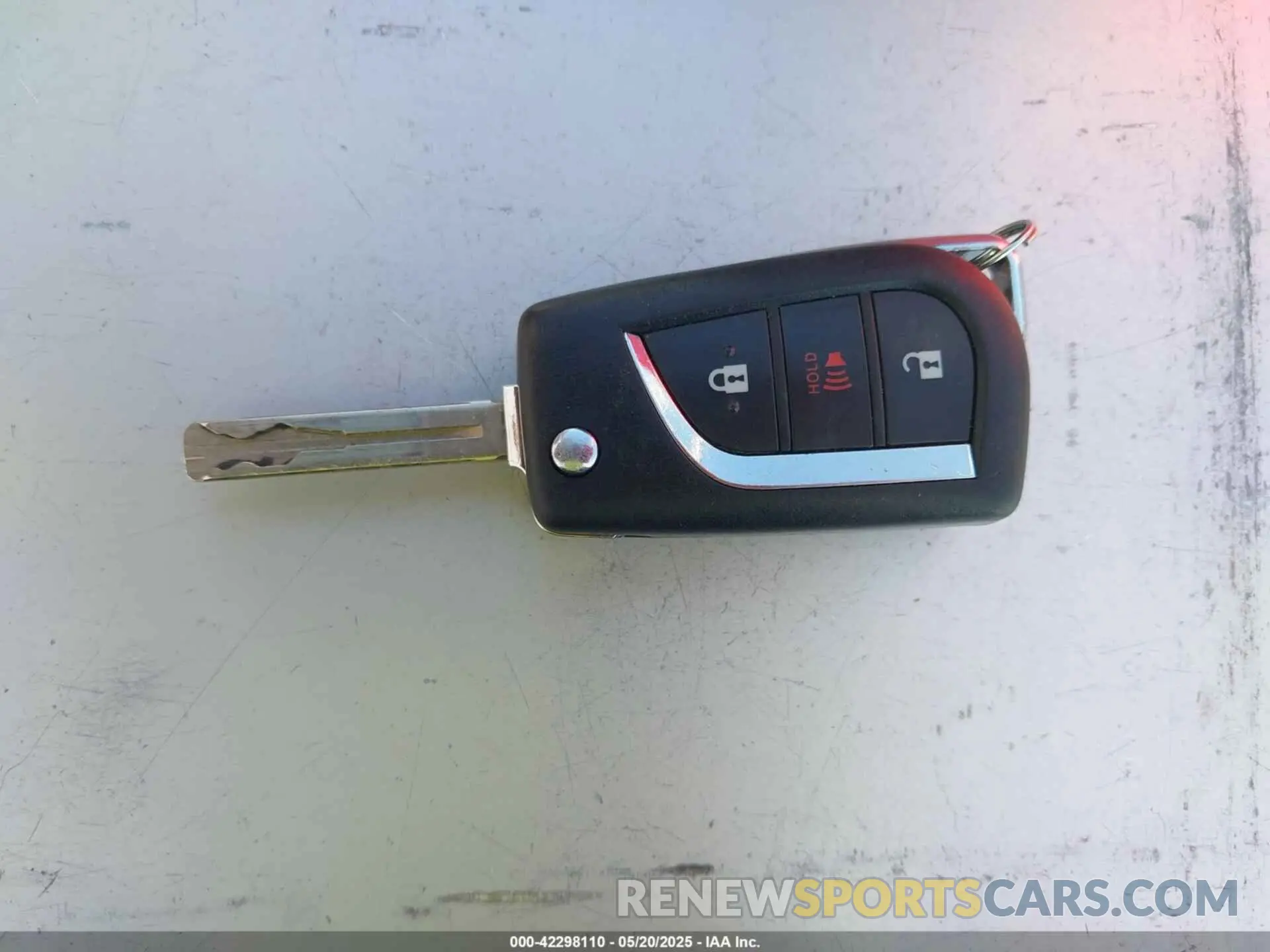 11 Photograph of a damaged car JTNKHMBX0K1049131 TOYOTA C-HR 2019