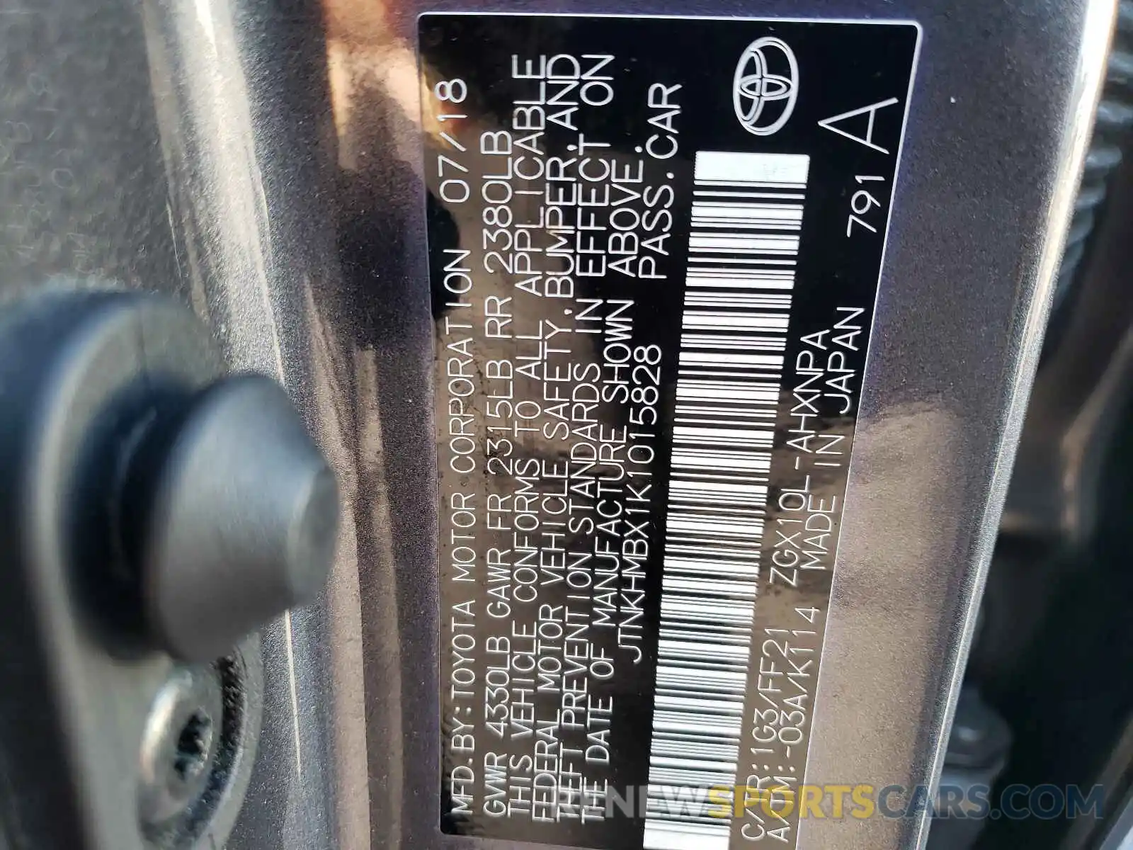 10 Photograph of a damaged car JTNKHMBX1K1015828 TOYOTA C-HR 2019