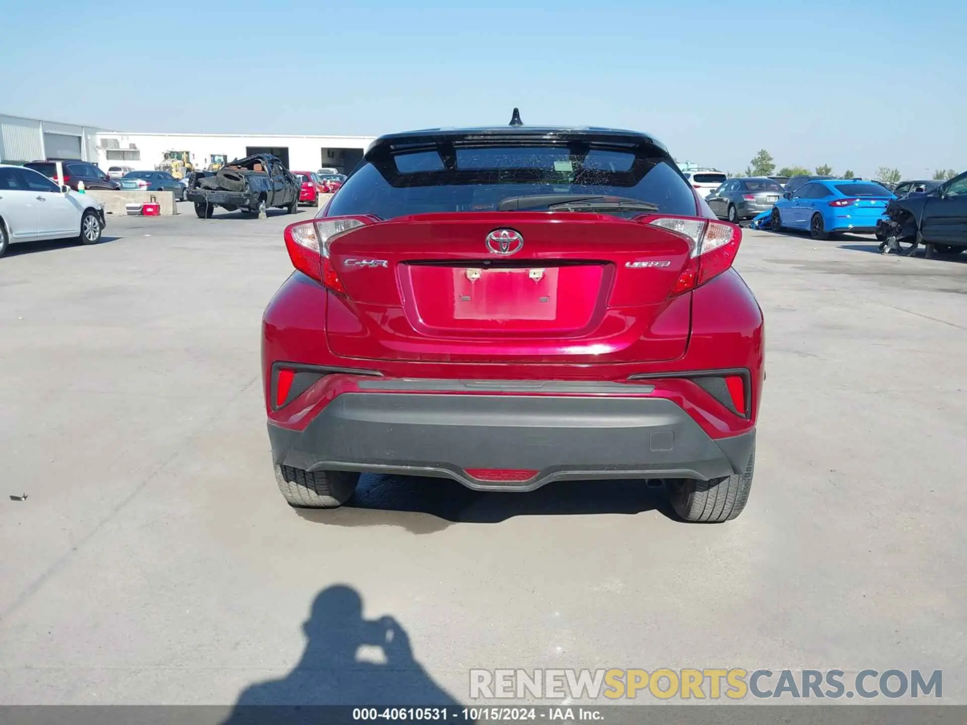 17 Photograph of a damaged car JTNKHMBX1K1022746 TOYOTA C-HR 2019